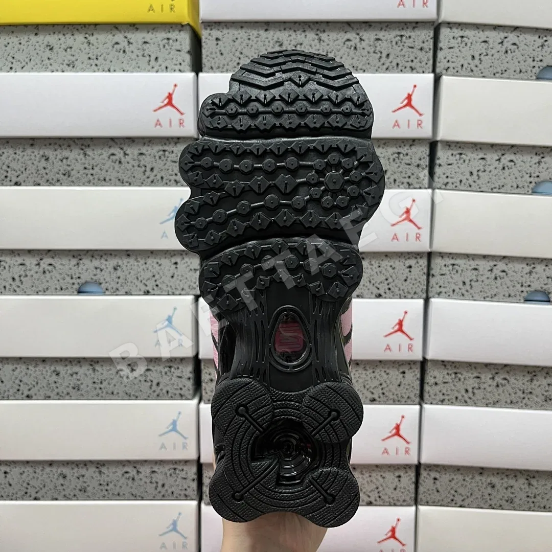 나이키 [WM] 샥스 TL IH4485-001 201132 Nike Shox TL Black Playful Pink 상세 이미지 3