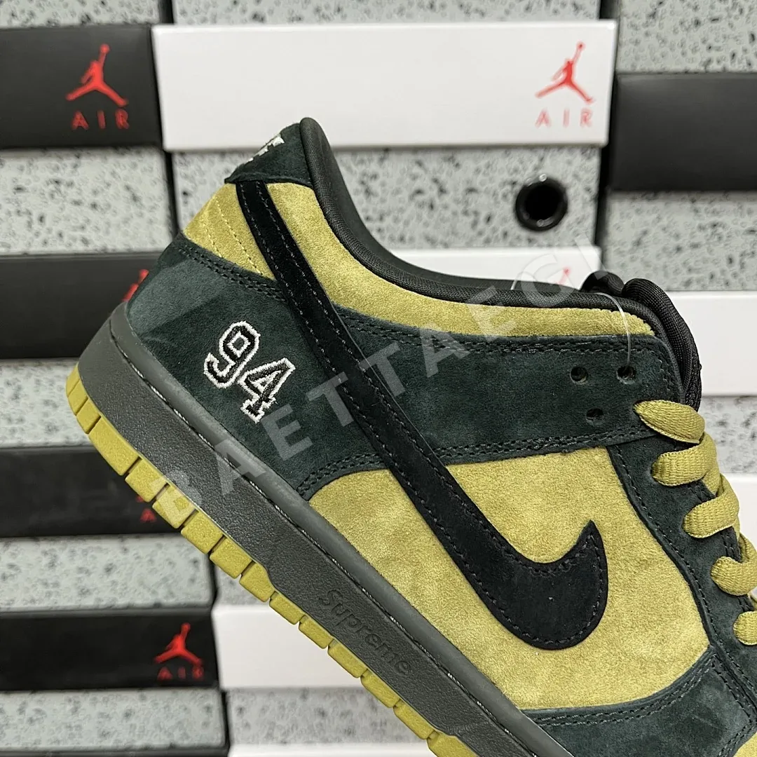 나이키 [M] SB 덩크 로우 HQ8487-300 201047 Nike SB Dunk Low Supreme 94 Camper Green 상세 이미지 9