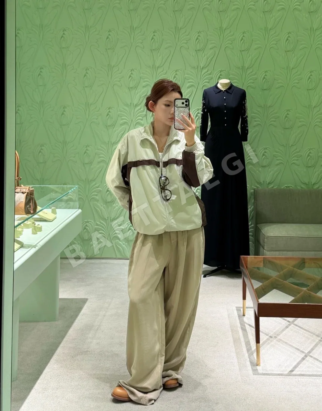 프라다 컬러 블록 나일론 여성 자켓 상세 이미지 4