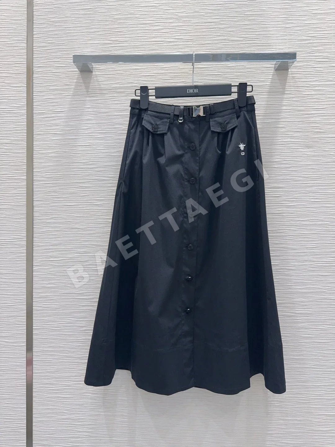디올 A라인 벨트 미디 스커트 92783