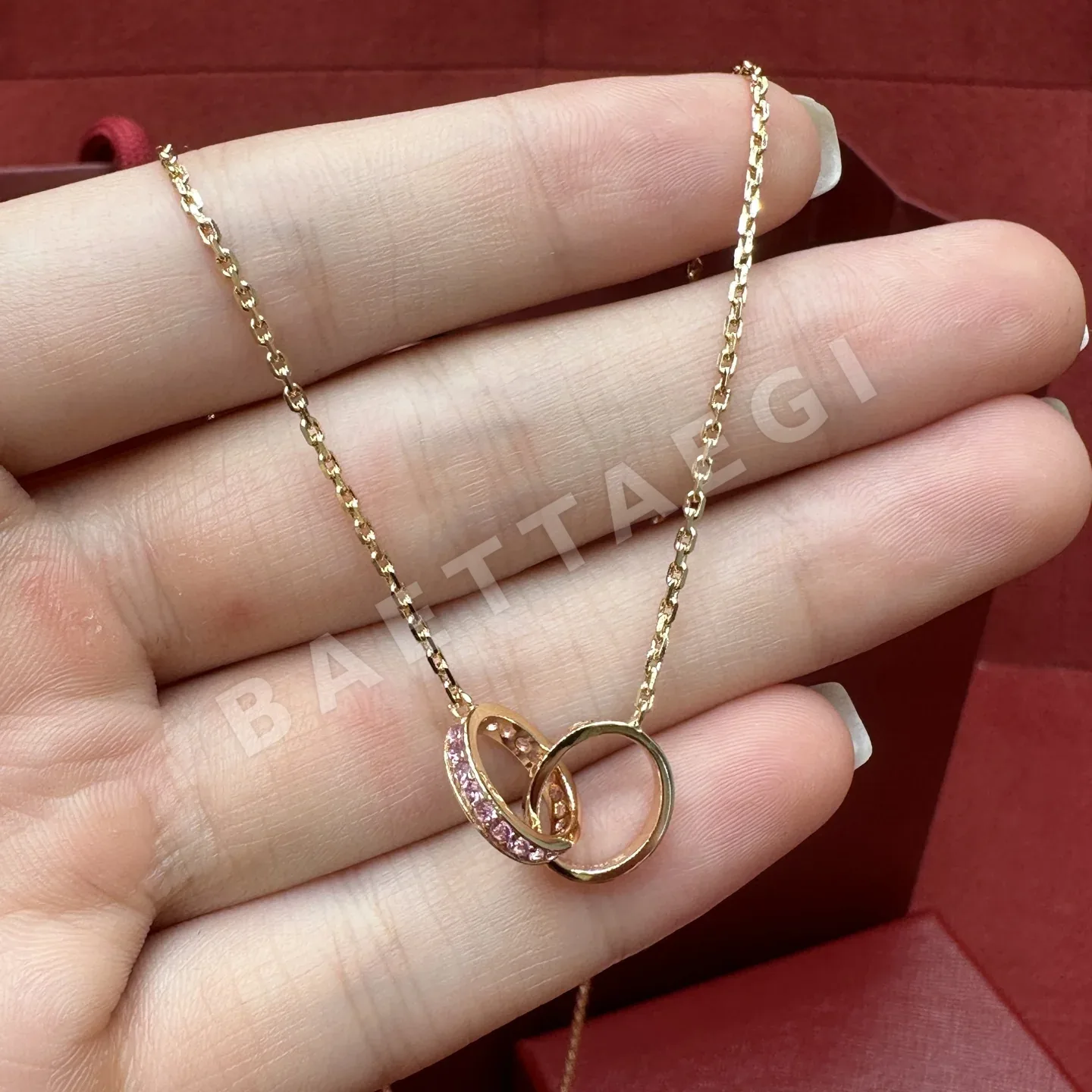 까르띠에 러브 더블 링 핑크 사파이어 목걸이 178374