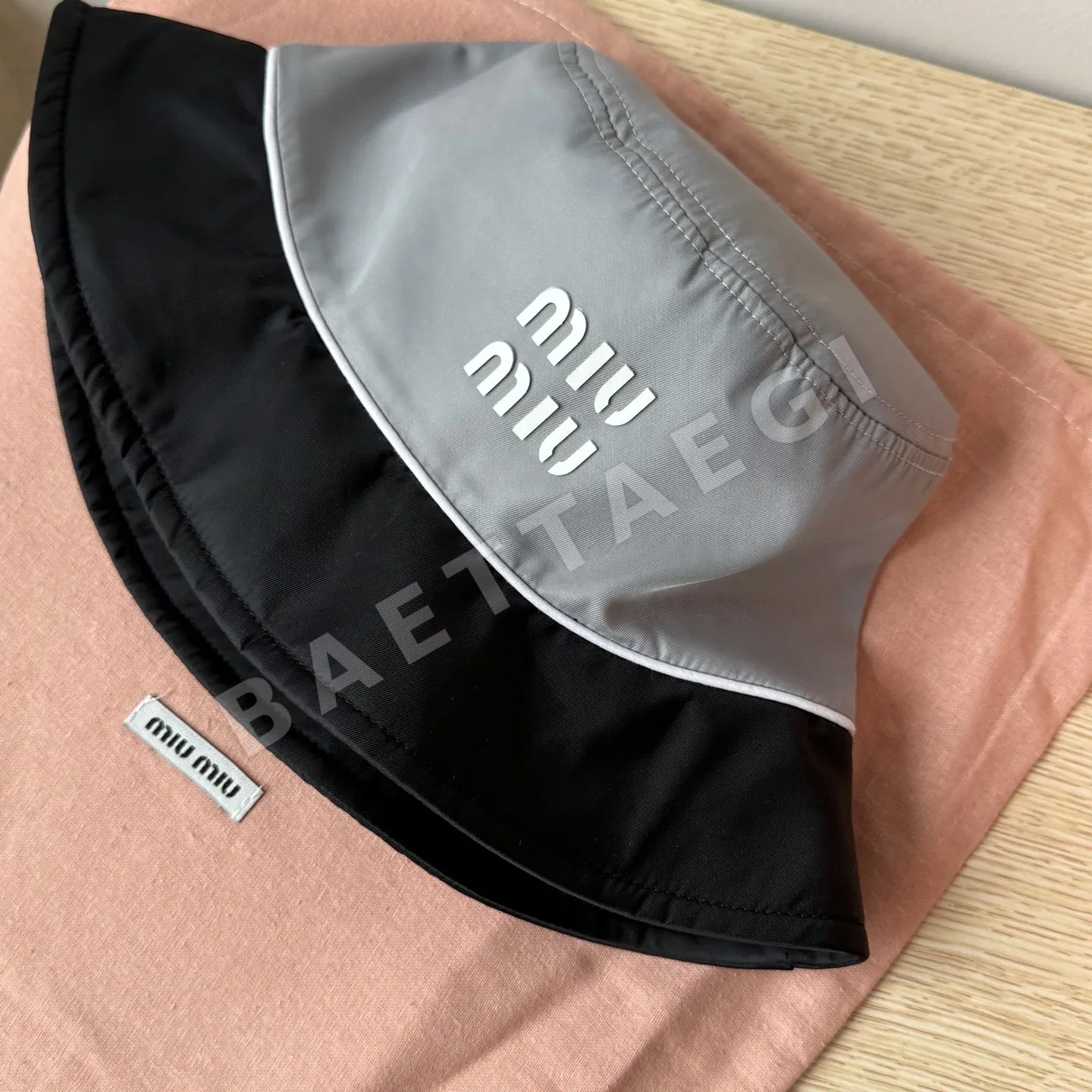 미우미우 모자 81296 Miu Miu Cap 상세 이미지 8