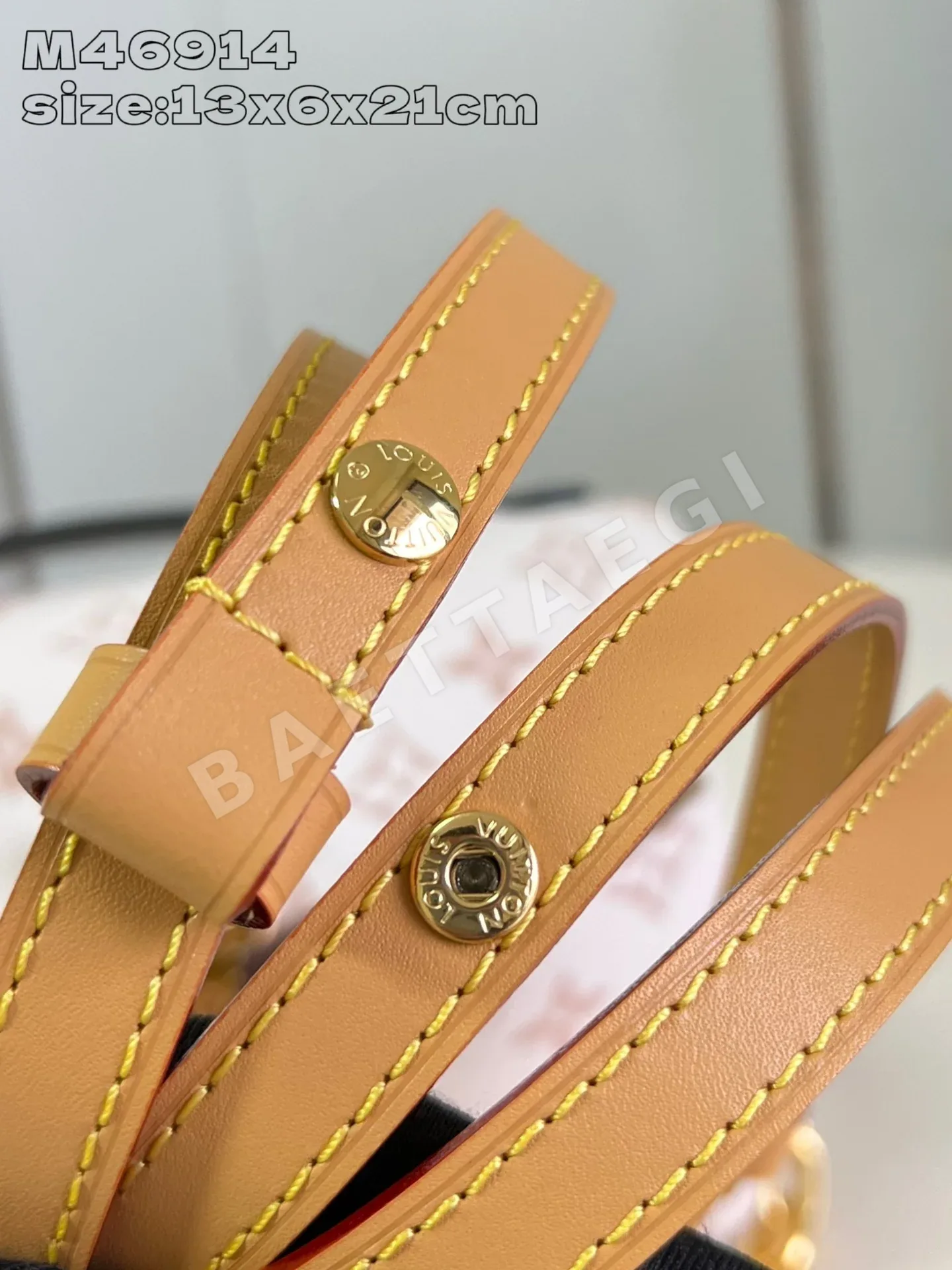 루이비통 M46914 화이트 메티스 핸드백 모노그램 상세 이미지 14