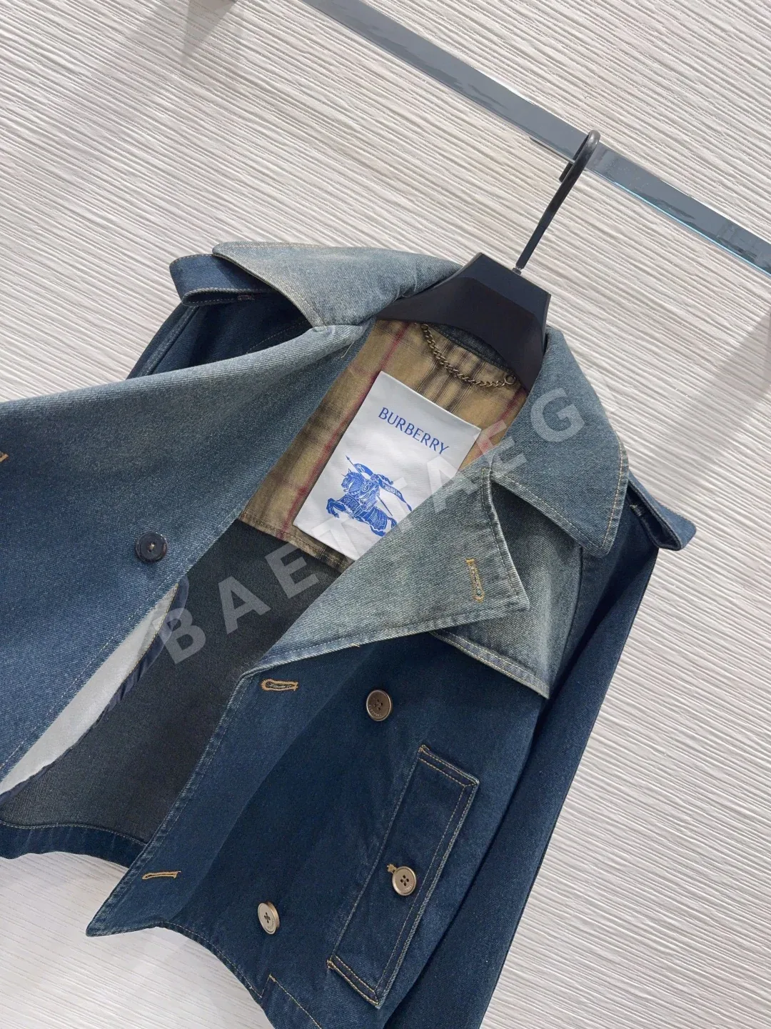 버버리 데님 여성 자켓 상세 이미지 6