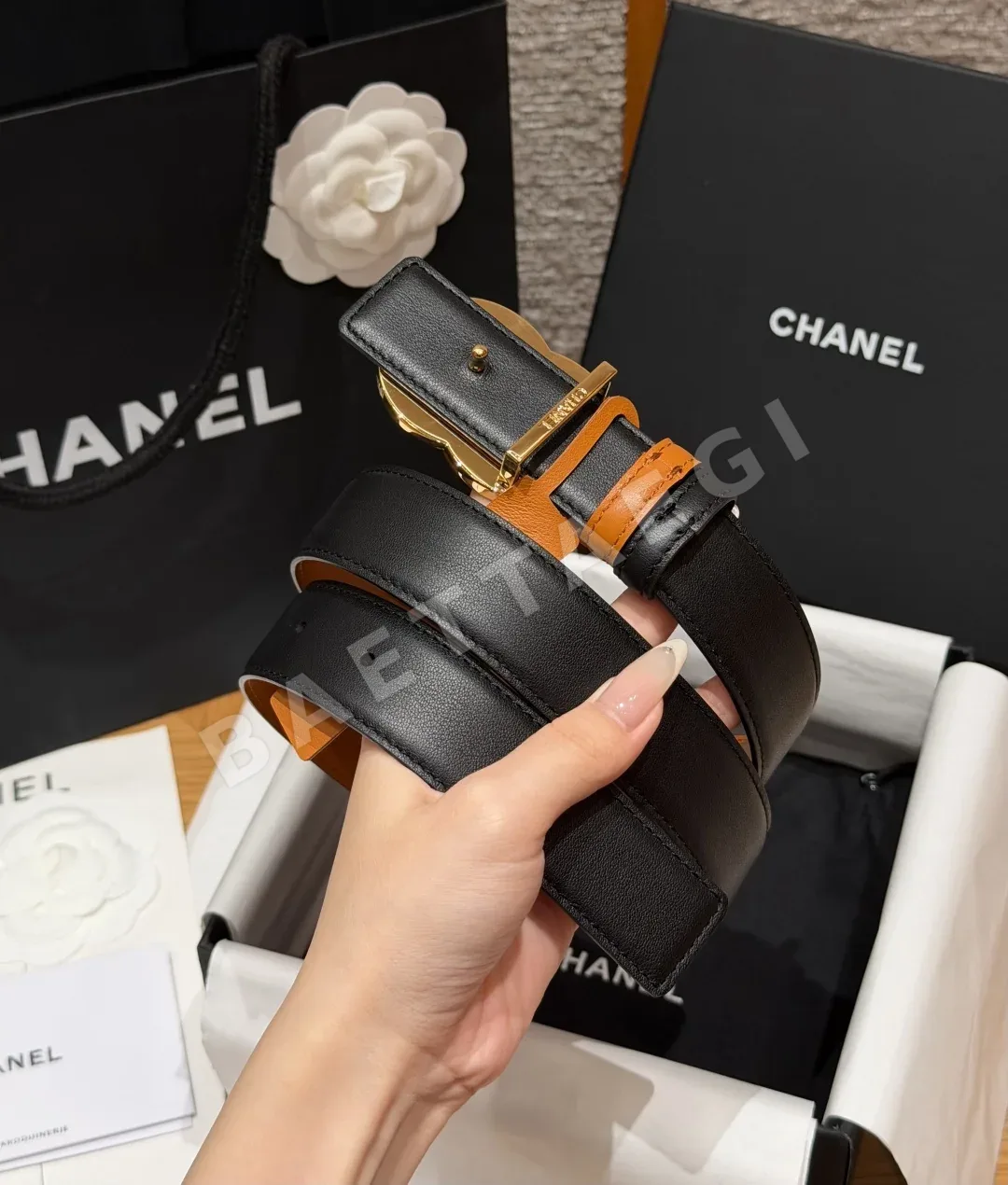 샤넬 더블 C 버클 카프스킨 벨트 상세 이미지 3