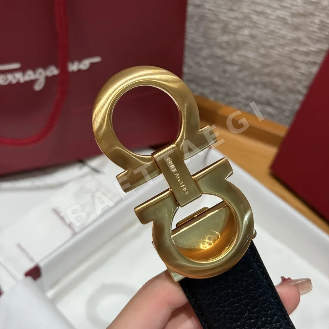 페레가모 간치니 골드 버클 양면 가죽 벨트 상세 이미지 7