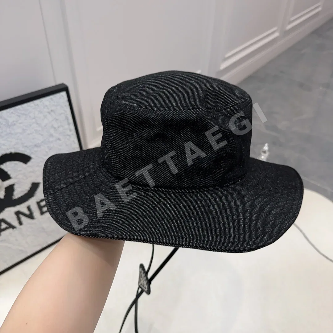 프라다 데님 하이킹 버킷햇 상세 이미지 2