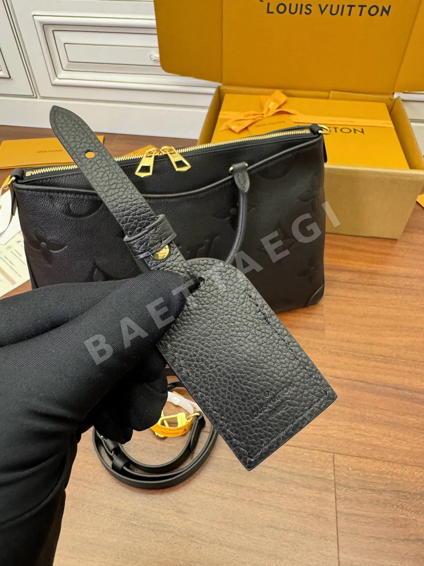 루이비통 M46487 가방 상세 이미지 9