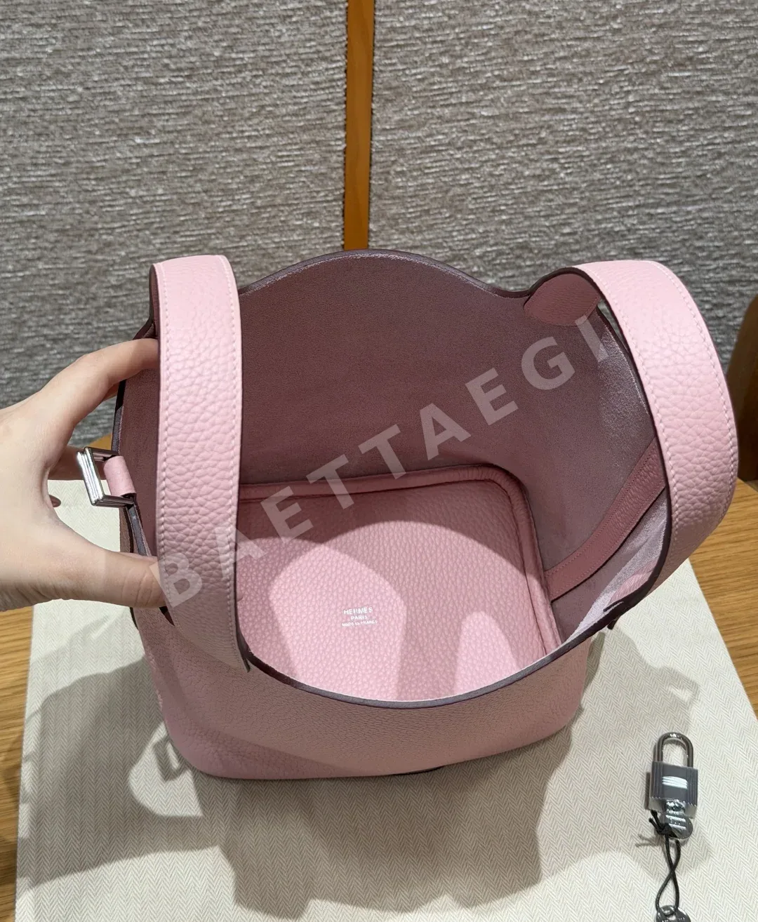 에르메스 피코탄 락 18 가방 상세 이미지 6