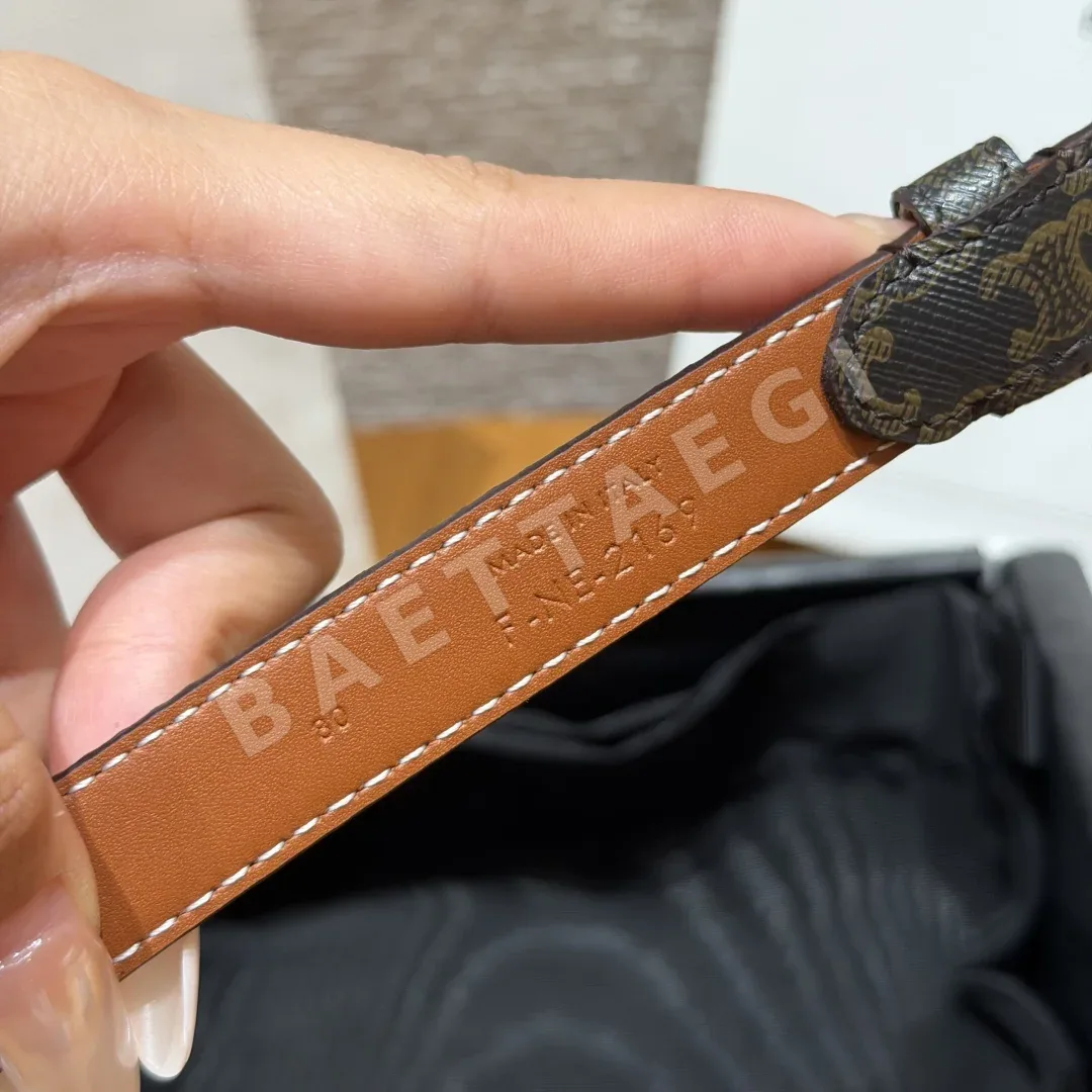 셀린느 TRIOMPHE 로고 가죽 벨트 1.8 cm 여성용 상세 이미지 7