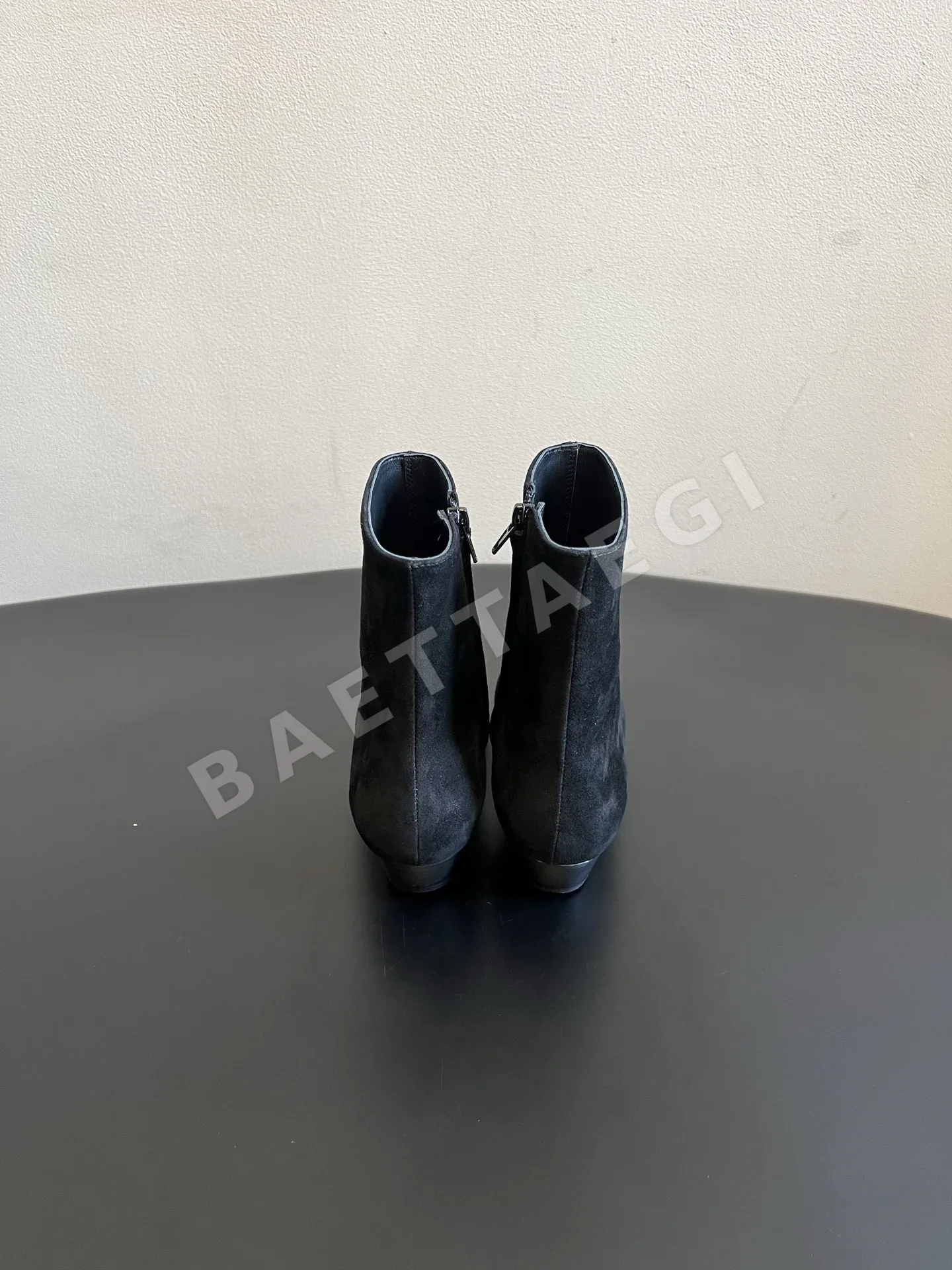 생로랑 부츠 카ー 스킨 포인티드 토 상세 이미지 4