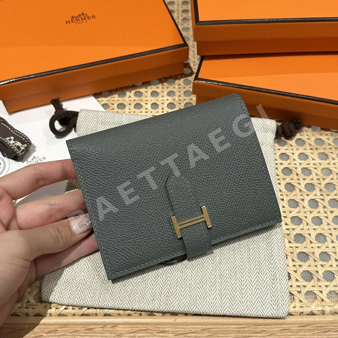 에르메스 베안 아몬드 그린 금장 잠금 짧은 지갑 39796