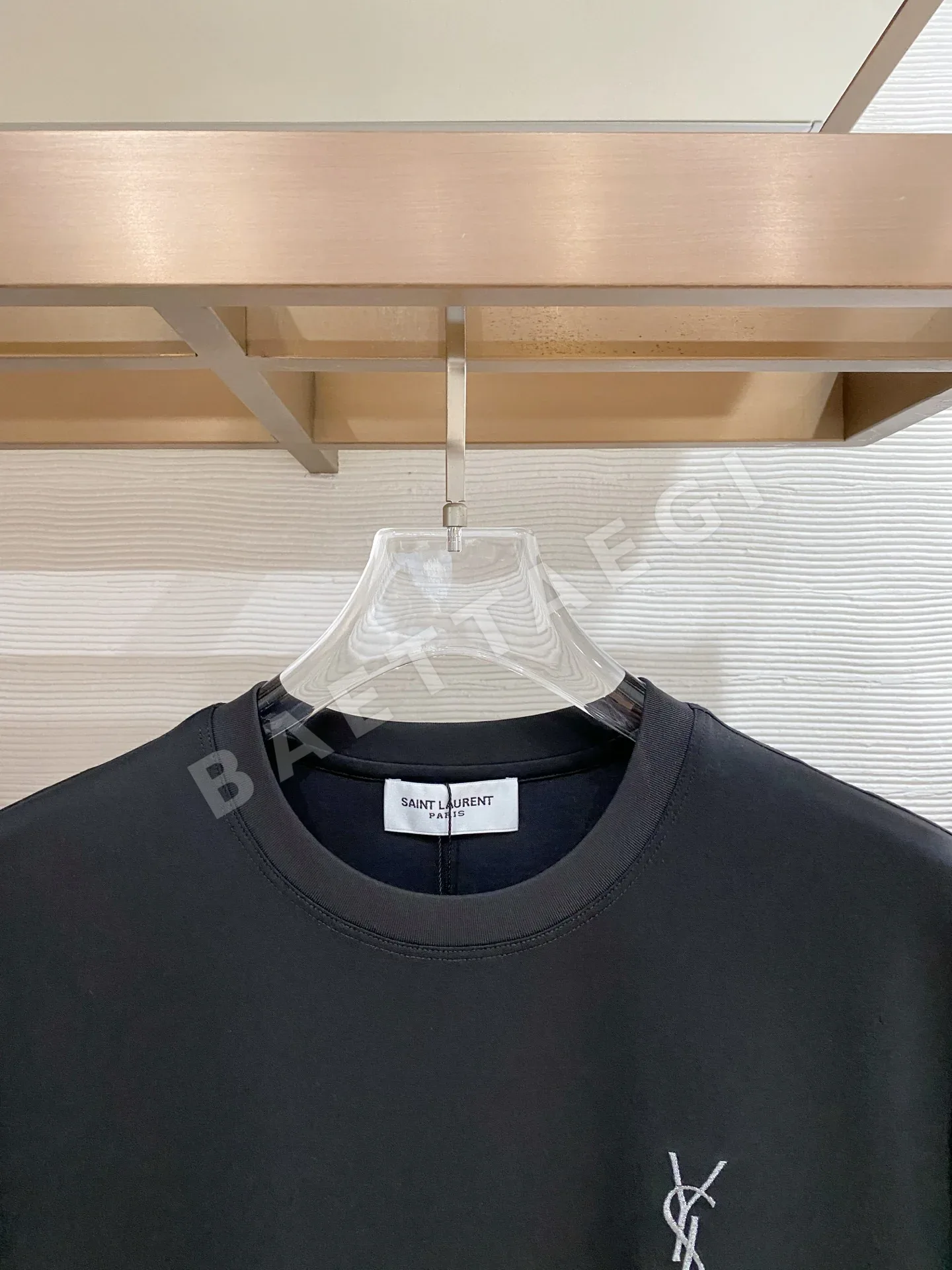 생로랑 라운드넥 반팔 티셔츠 상세 이미지 2