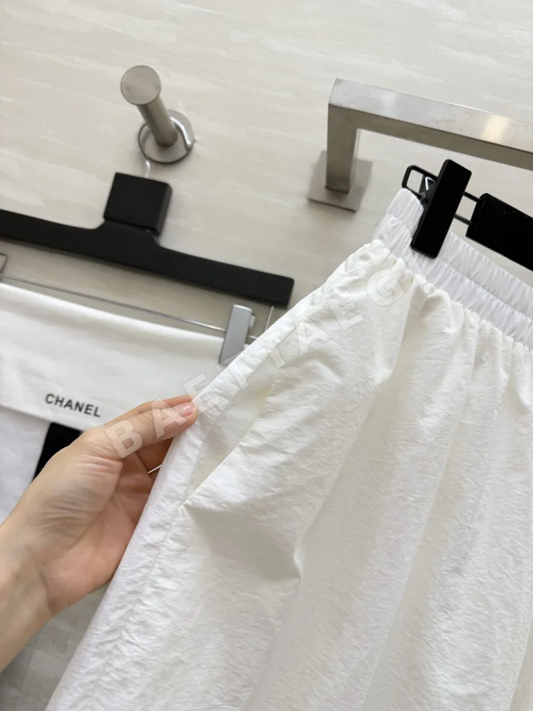 샤넬 화이트 레이스 트림 와이드 큐롯 팬츠 상세 이미지 7