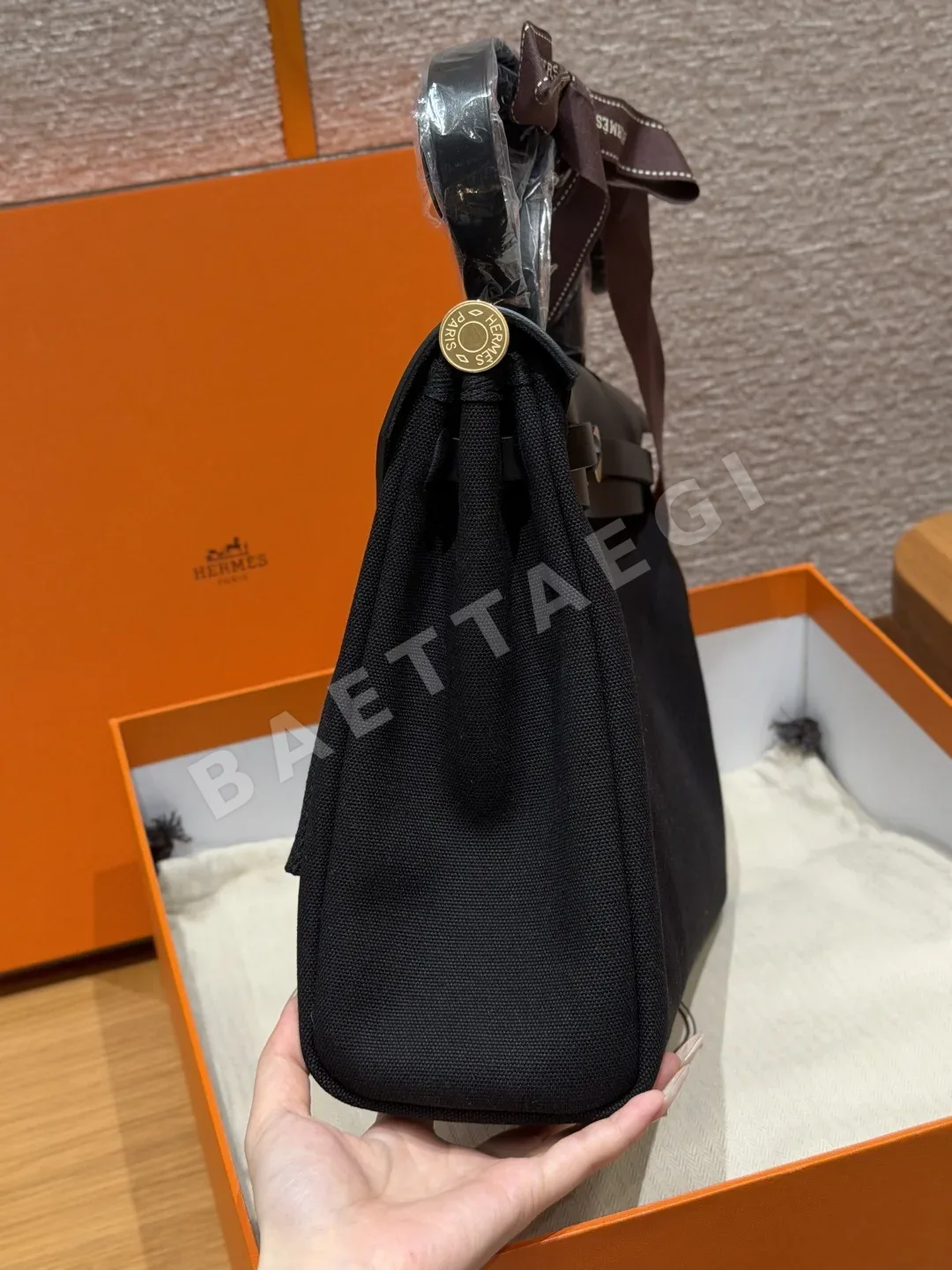 에르메스 캔버스 가죽 지갑 상세 이미지 4