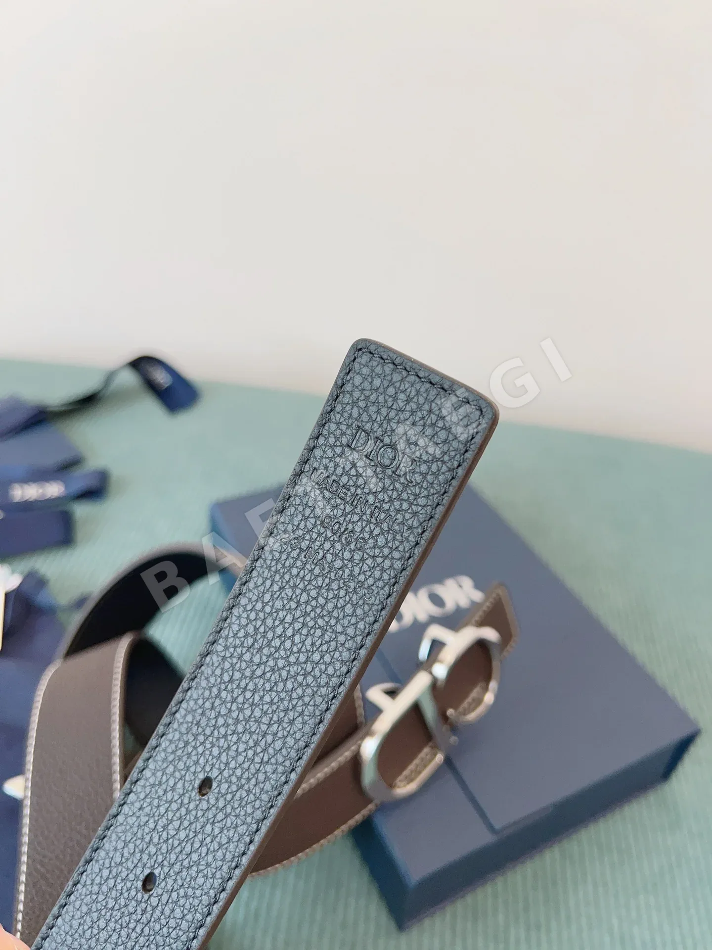 디올 천연 가죽 벨트 상세 이미지 6