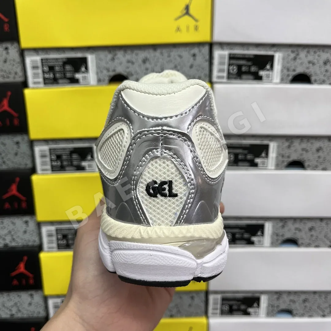 아식스 [GX] 젤 NYC 1203A805-101 200536 Asics Gel-NYC Cream Pure Silver 상세 이미지 8