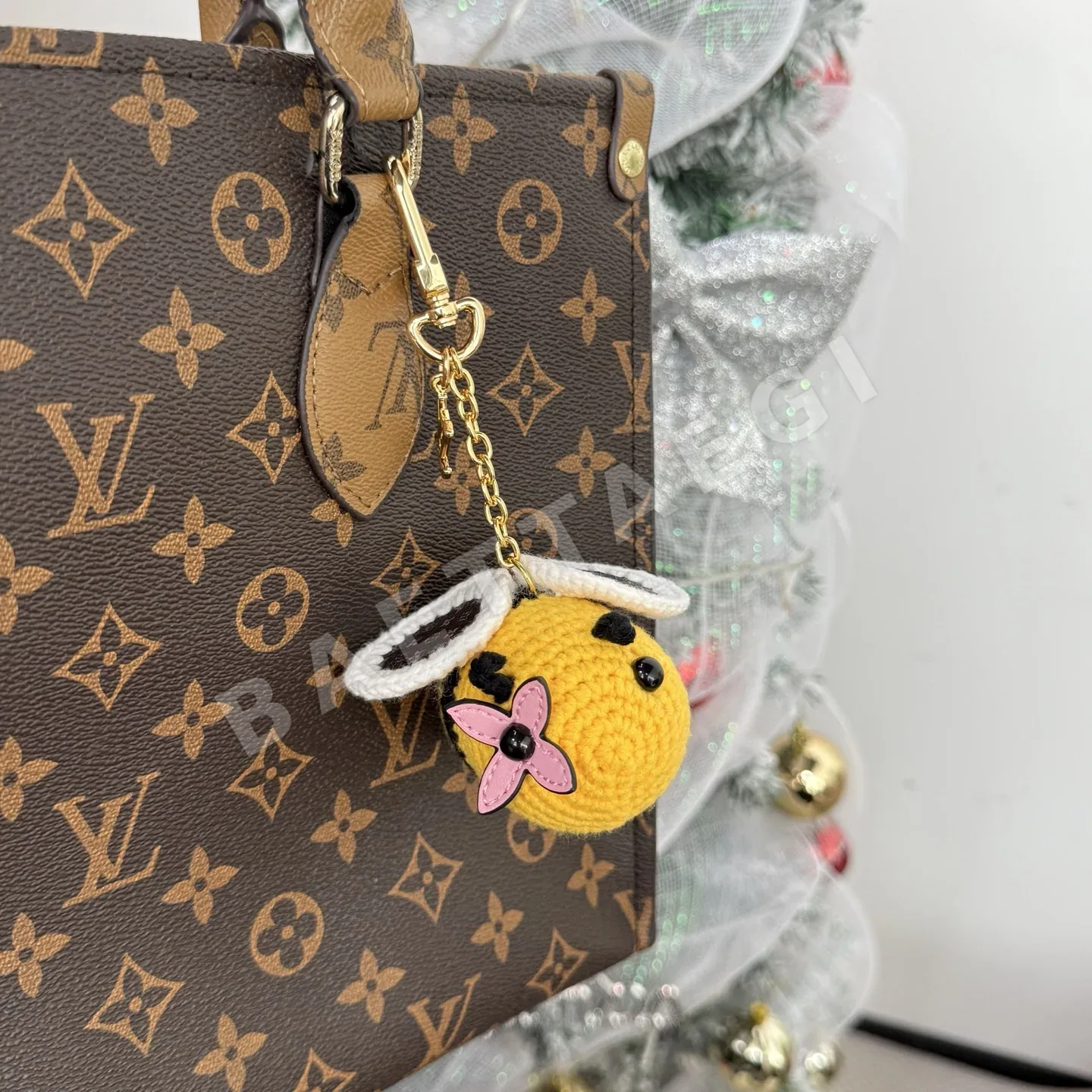루이비통 LV 크로셰 비 키링 상세 이미지 7