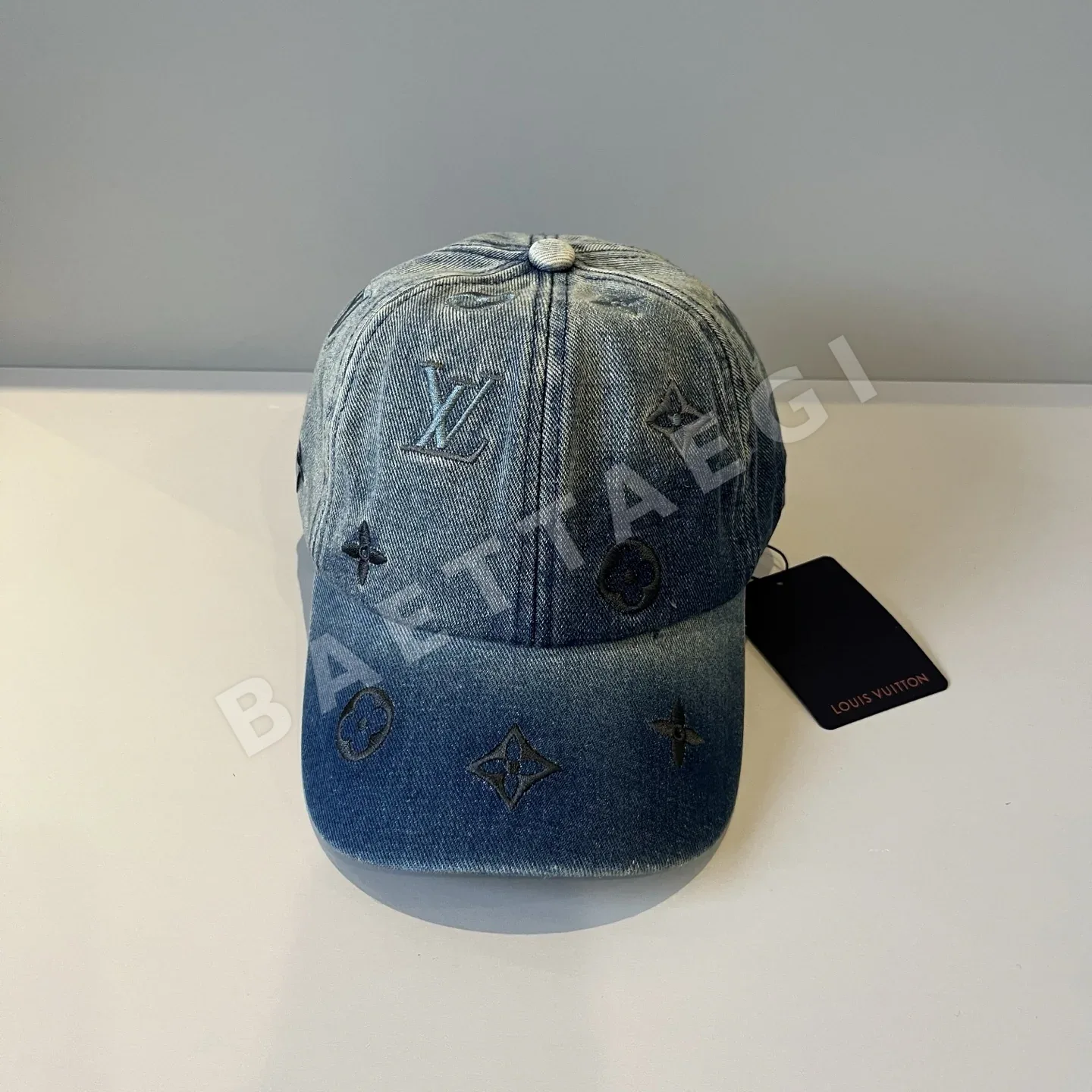 루이비통 베이스볼 캡 119144