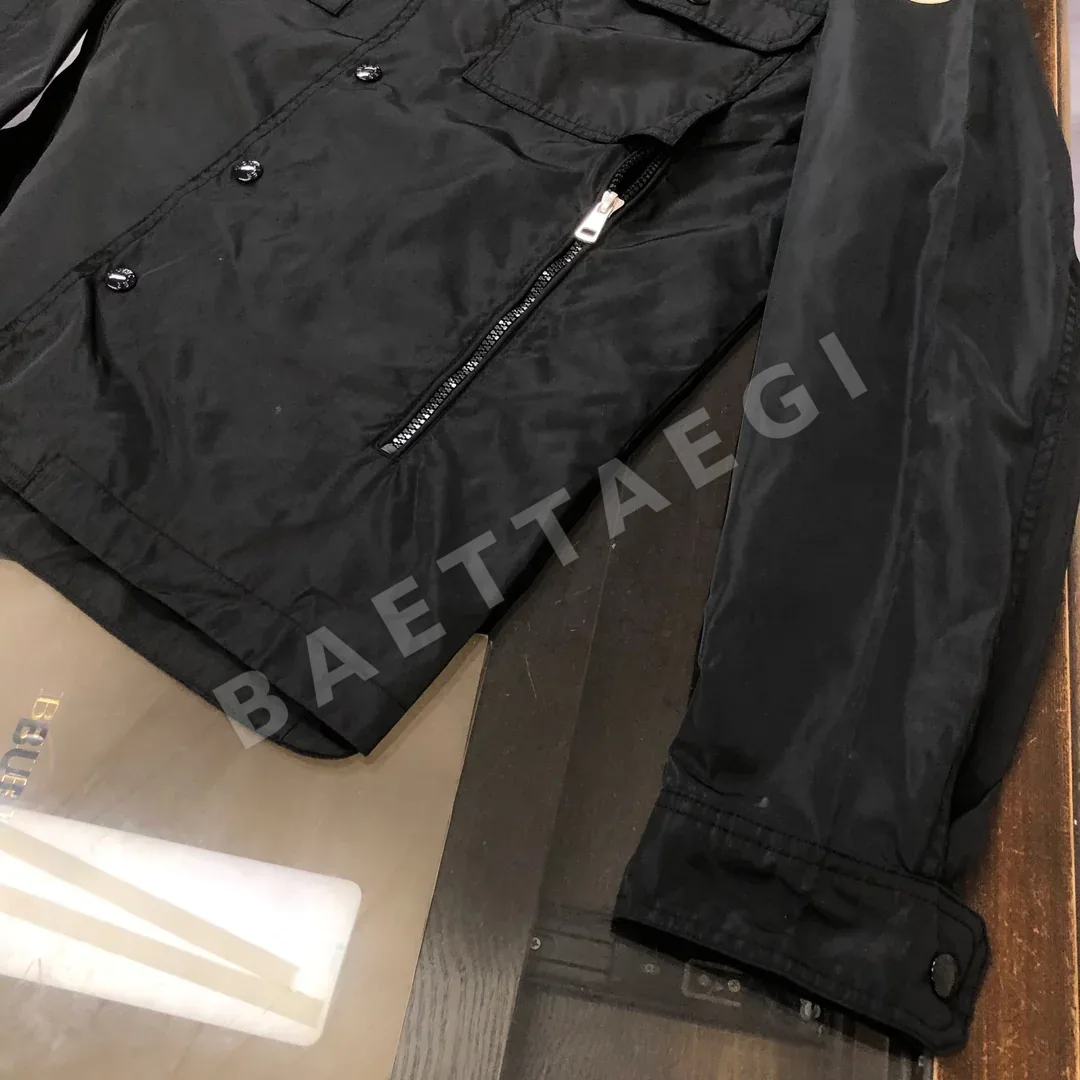 몽클레르 지퍼 사이드 컷 남성 자켓 상세 이미지 6