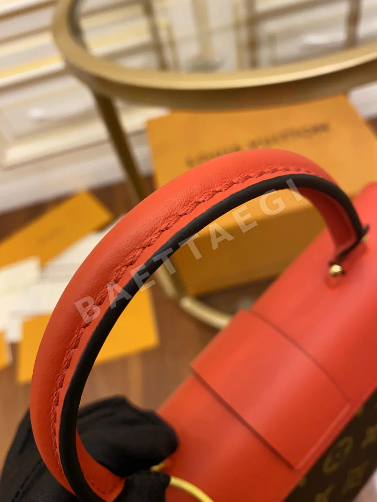 루이비통 M44322 가방 상세 이미지 6