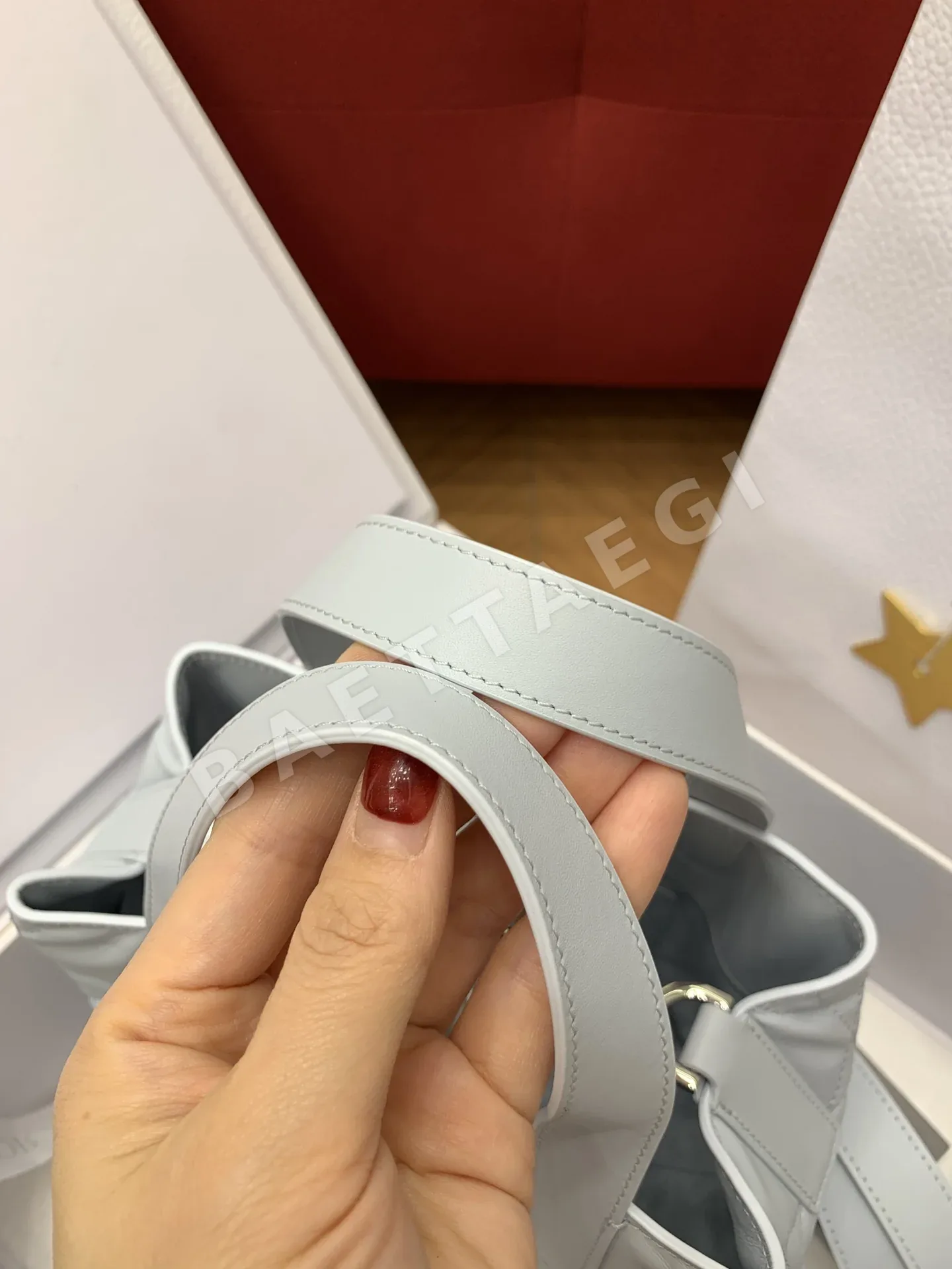 디올 투쥬르 버티컬 스몰 가방 상세 이미지 6