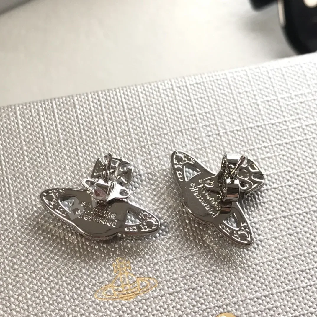 비비안웨스트우드 새턴 장식 귀걸이 상세 이미지 6