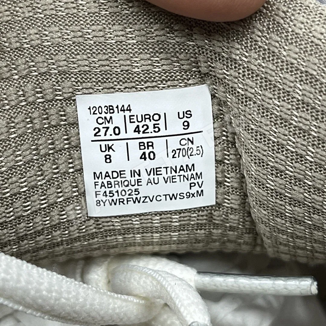 아식스 [ZC] 젤 카야노 12.1 1203B144-100 200426 Asics Gel-Kayano 12.1 Kith Paragon 상세 이미지 6