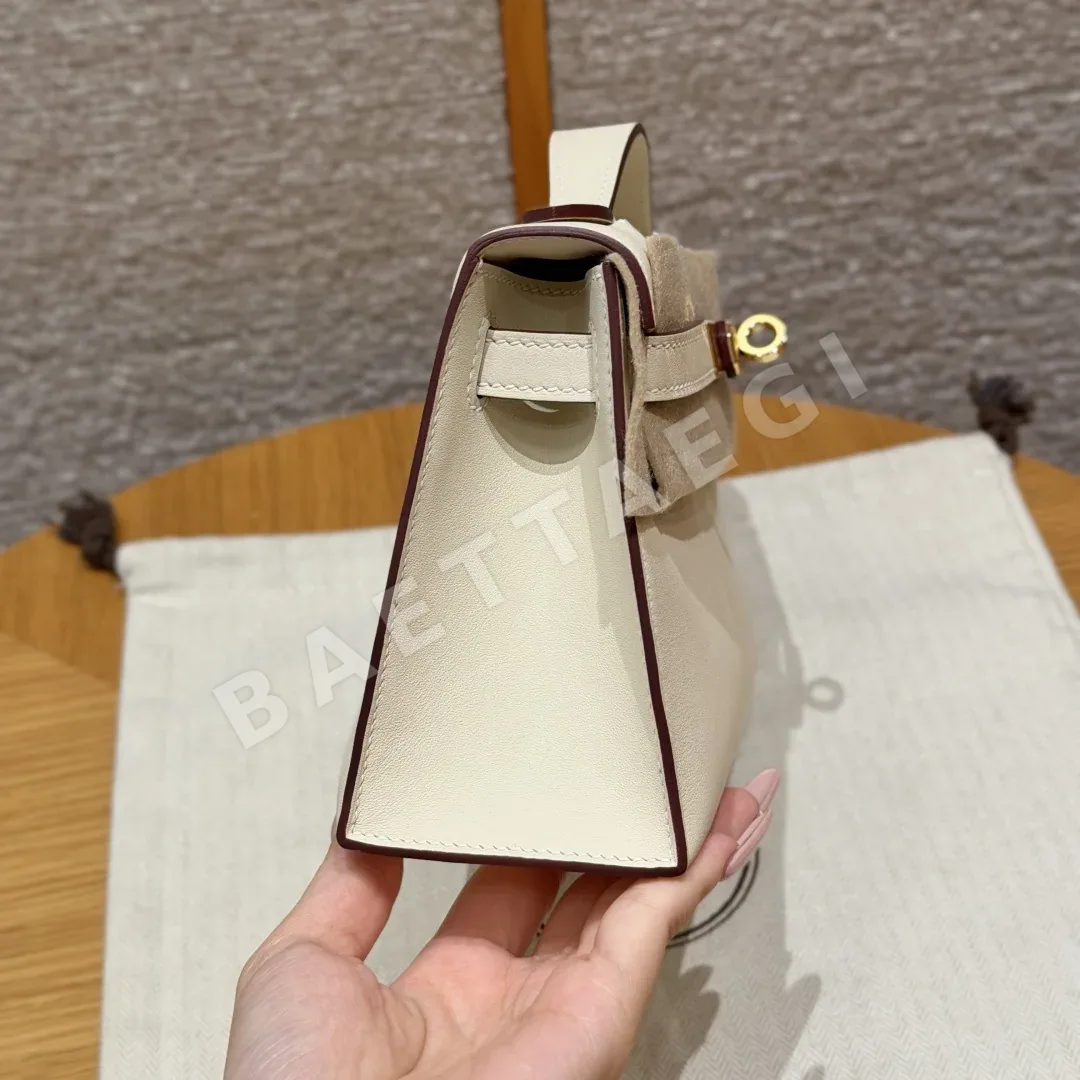 에르메스 켈리 포치 가방 상세 이미지 3