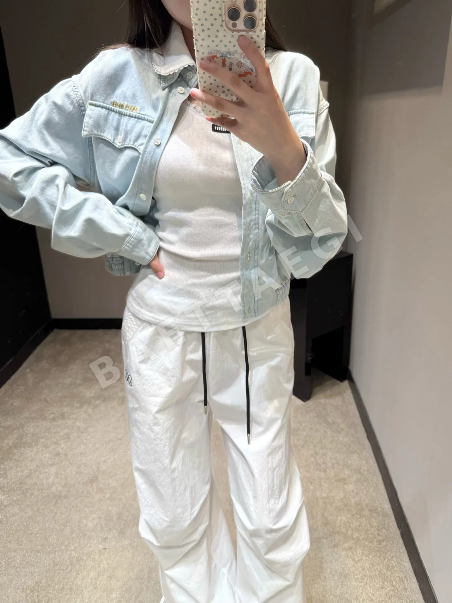 미우미우 레이스 피터팬 카라 크롭 데님 자켓 상세 이미지 2