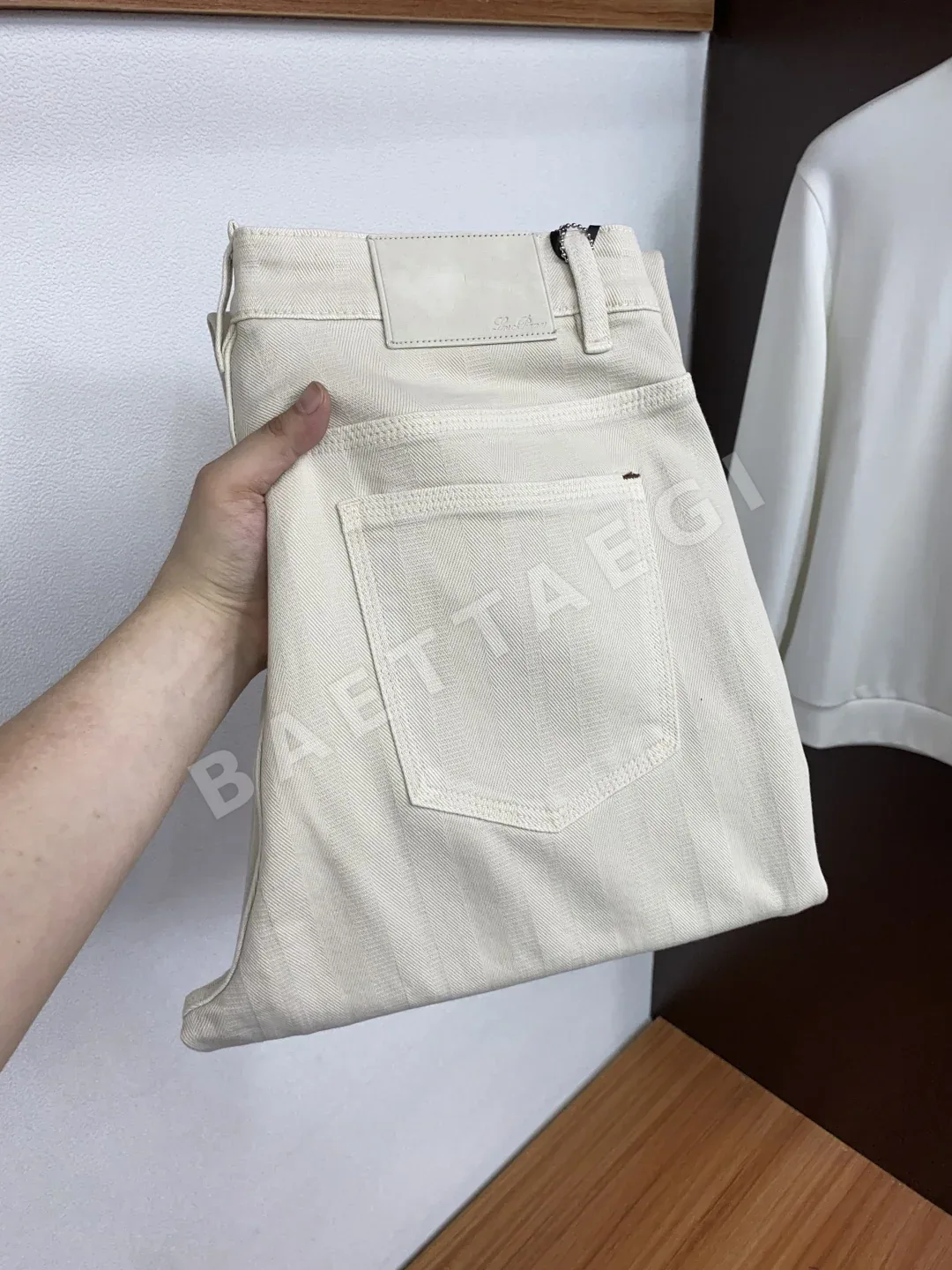 로로피아나 슬림핏 남성 바지 상세 이미지 1