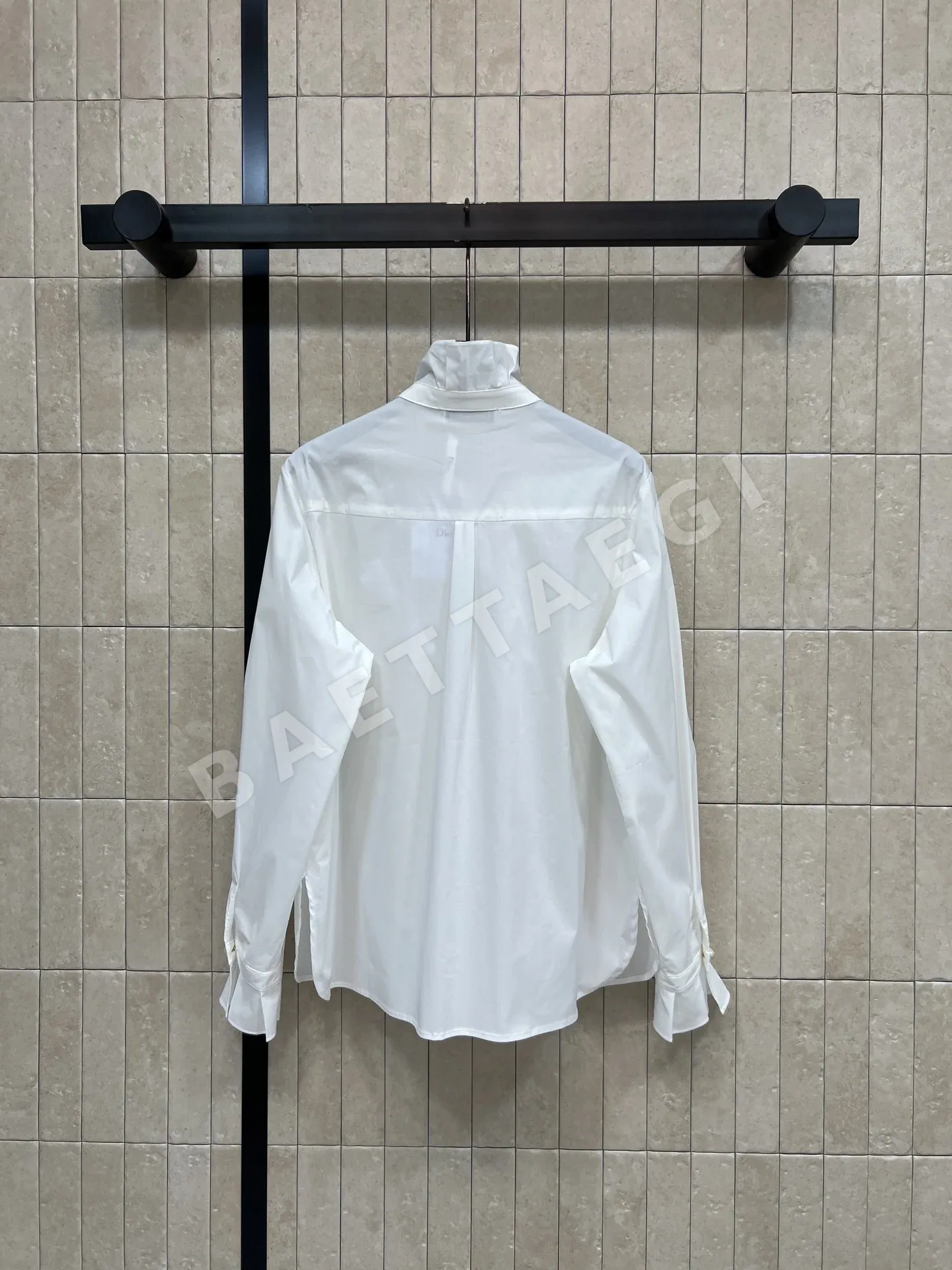 디올 스탠드 카라 진주 단추 긴팔 셔츠 상세 이미지 7