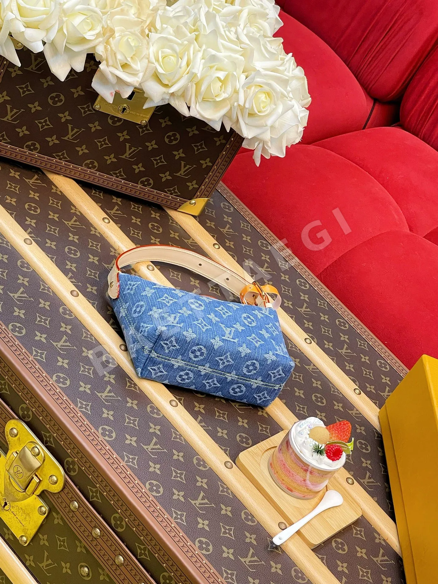 루이비통 힐즈 포쉐트 데님 클러치백 M82949 상세 이미지 6
