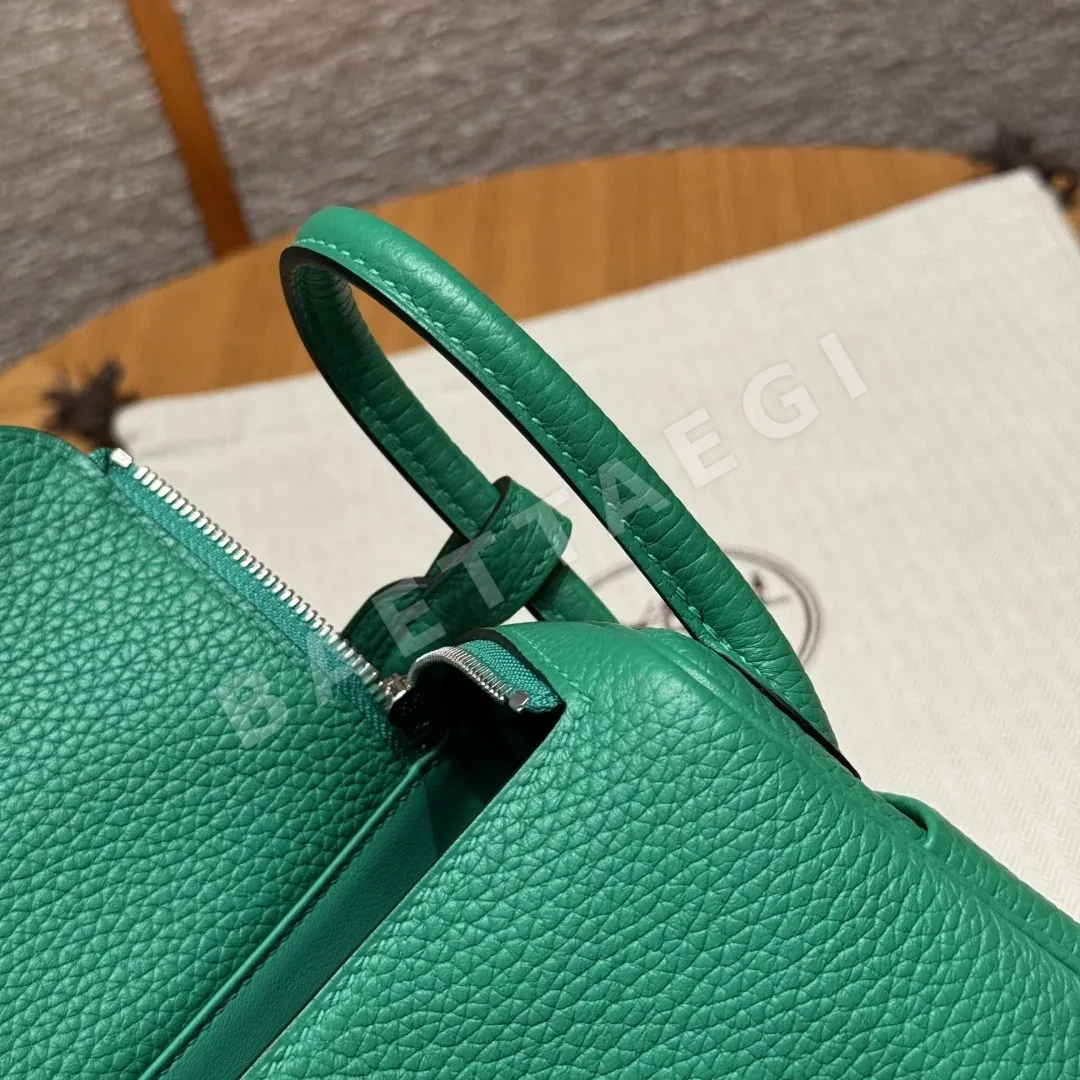 에르메스 린디 미니 가죽 가방 상세 이미지 8