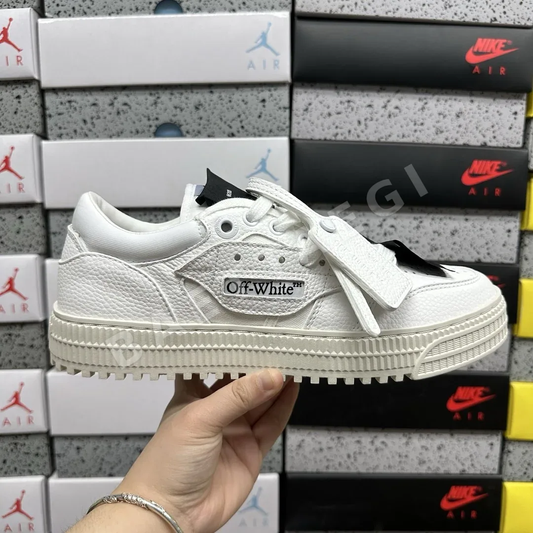 오프화이트 3.0 오프 코트 로우 202498 Off White 3.0 Off Court Low White Black 상세 이미지 3