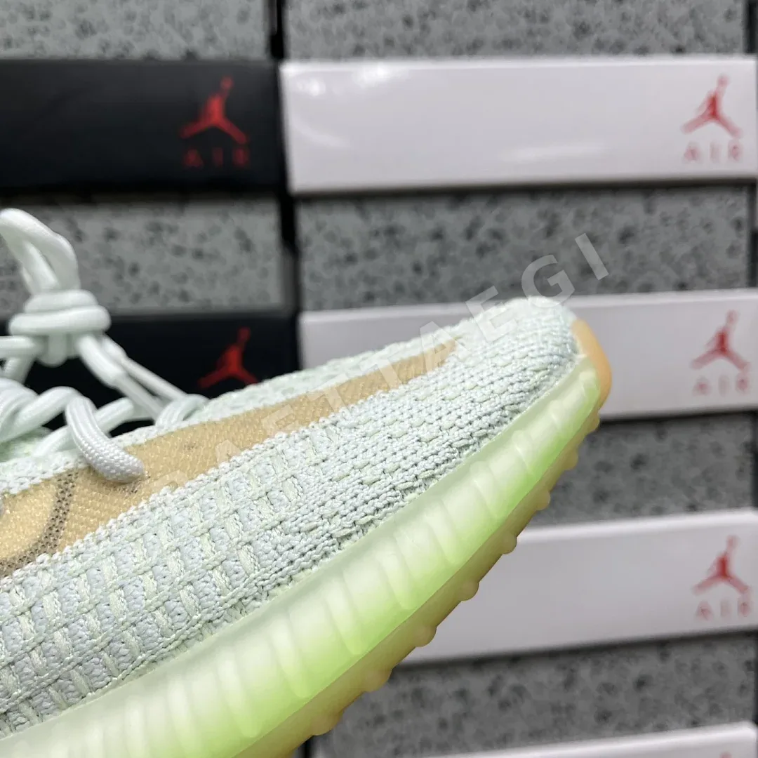 아디다스 [R] 이지 부스트 350 V2 EG7491 200748 Adidas Yeezy Boost 350 V2 상세 이미지 5