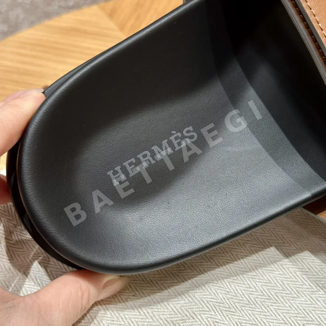 에르메스 시프레 샌들 내추럴 램스킨 앵클 스트랩 상세 이미지 8