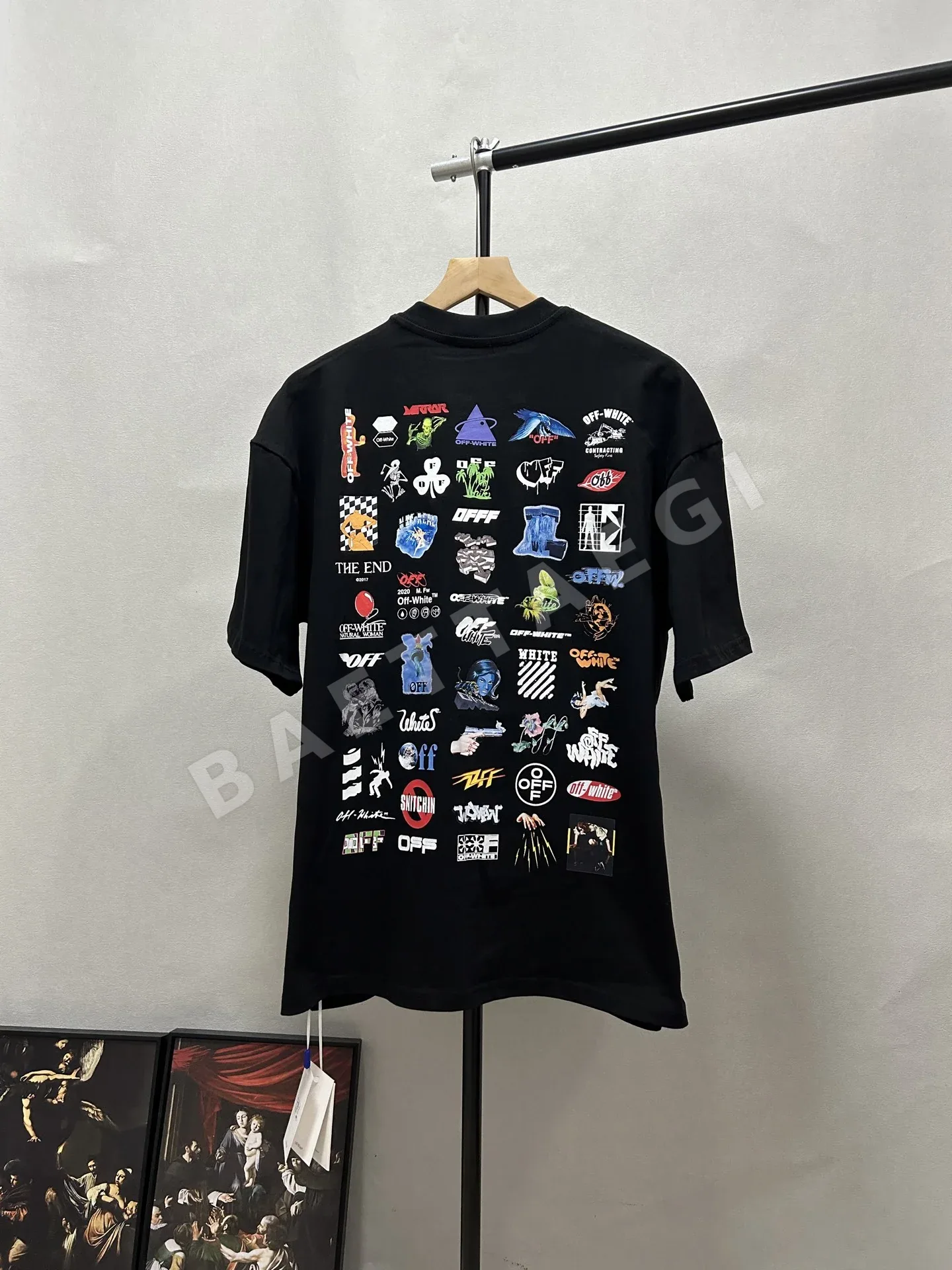 오프화이트 OW 10 주년 기념 남성 반팔 티셔츠 86993