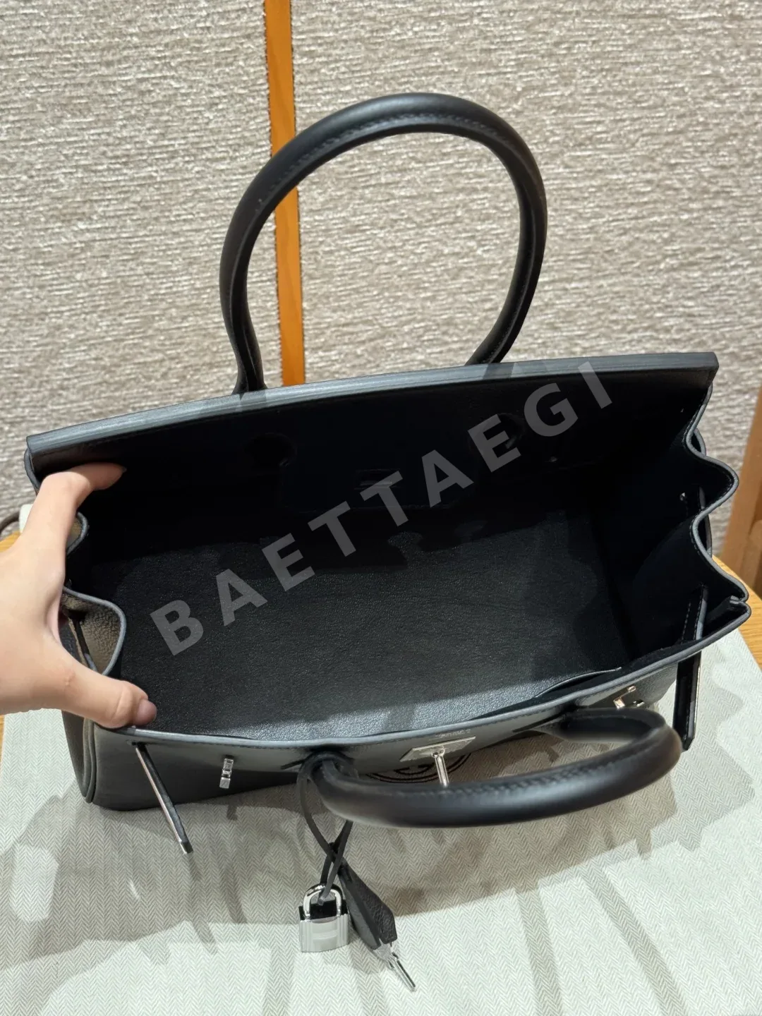 에르메스 버킨 숄더29 상세 이미지 6
