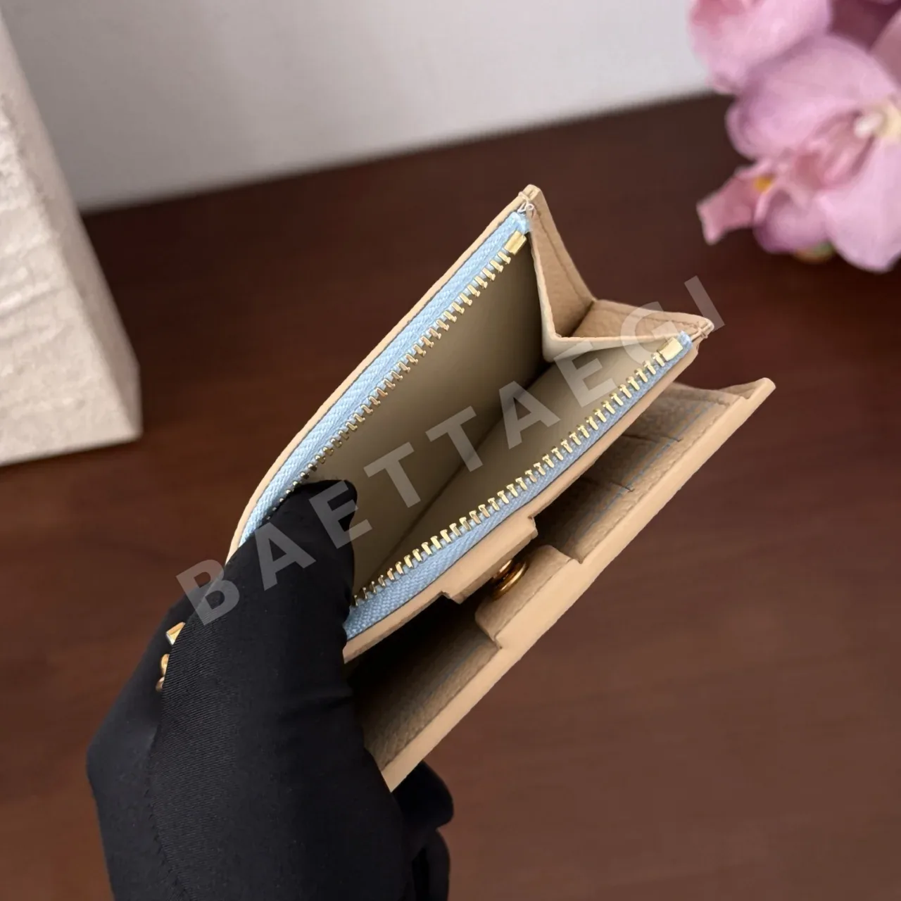 루이비통 아이리스 블루 지갑 M29808 상세 이미지 9