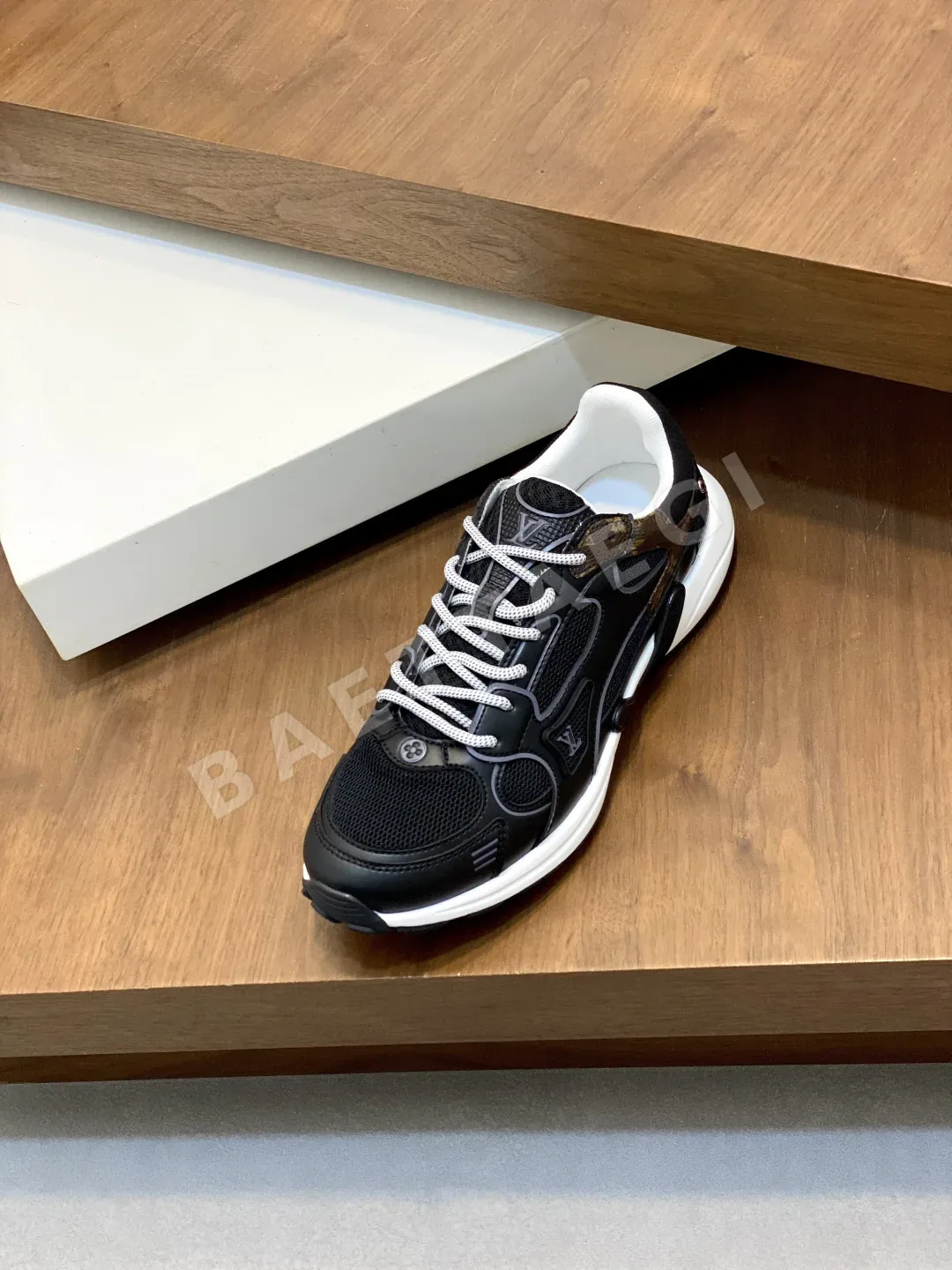 루이비통 LV 올림피아 스니커즈(LV Olympia Sneaker) 상세 이미지 6