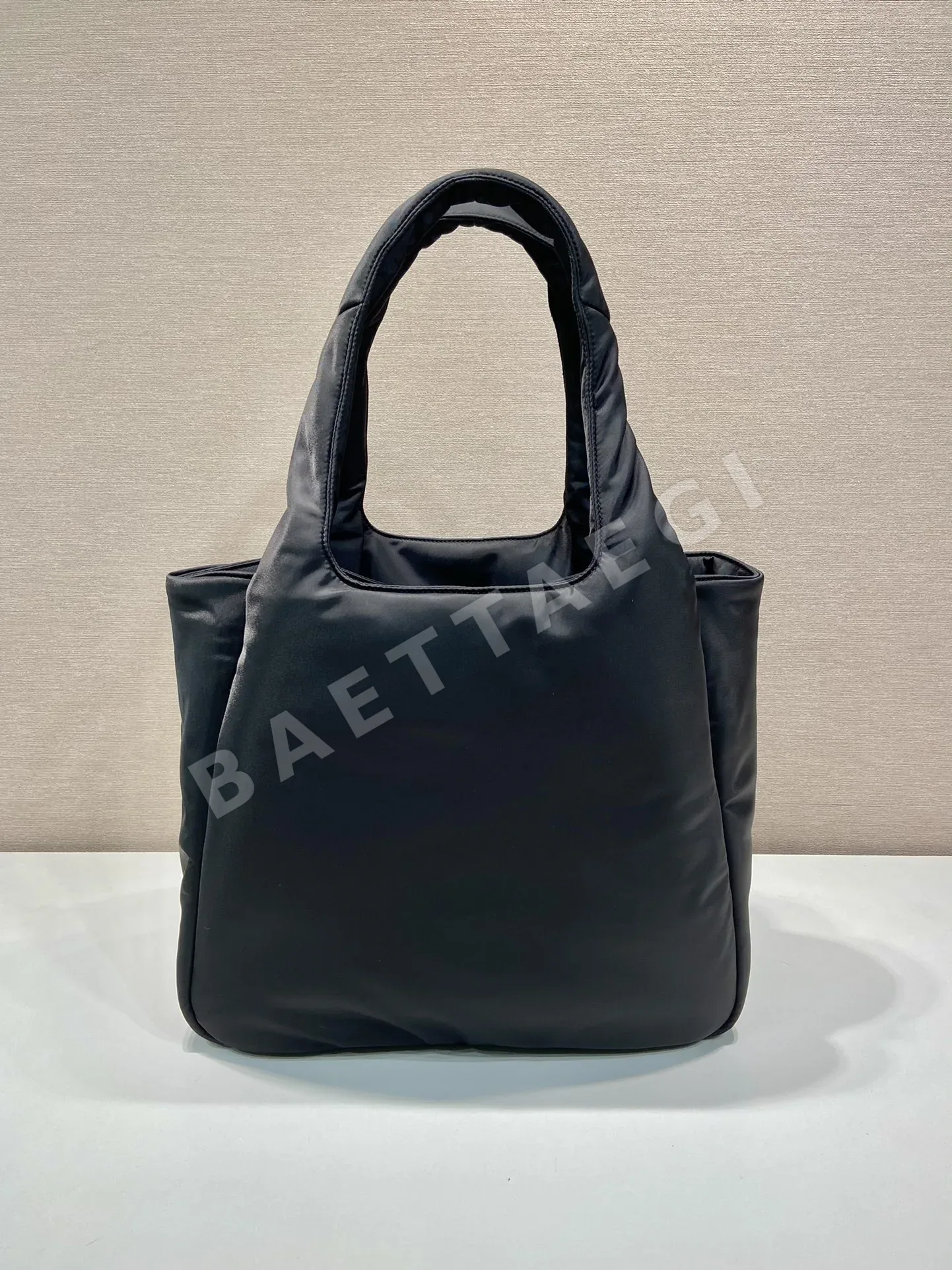 프라다 나일론 토트백 1BG449 상세 이미지 5