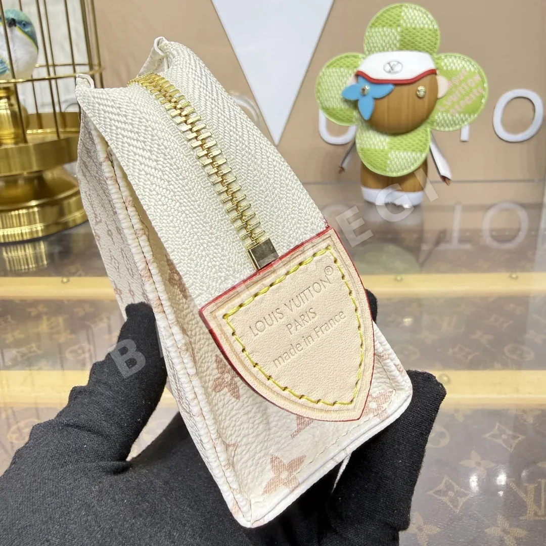 루이비통 버드케이지 포쉐트 토일레트 가방 M29700 상세 이미지 8