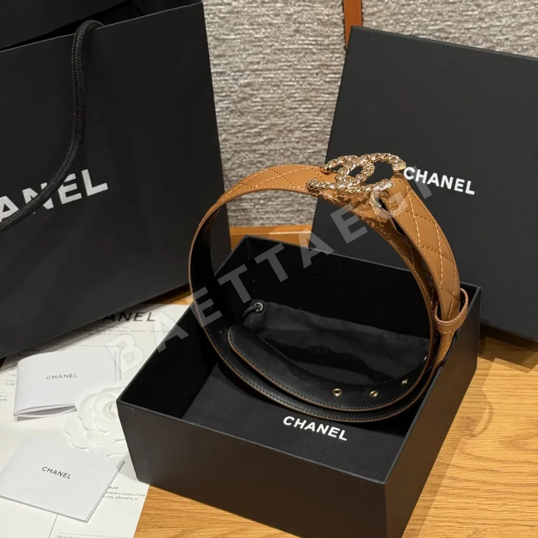 샤넬 더블 C 메탈 로고 램스킨 벨트 상세 이미지 3