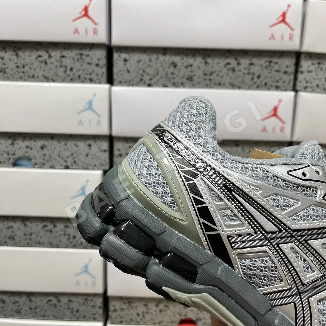 아식스 [TOP] 젤 카야노 20 1203A388-020 200418 Asics Gel-Kayano 20 Gravel Pure Silver 상세 이미지 5