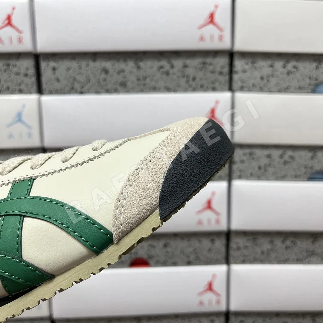 오니츠카타이거 [QC] 멕시코 66 1183C102-201 202299 Onitsuka Tiger Mexico 66 Birch Green Red 상세 이미지 9