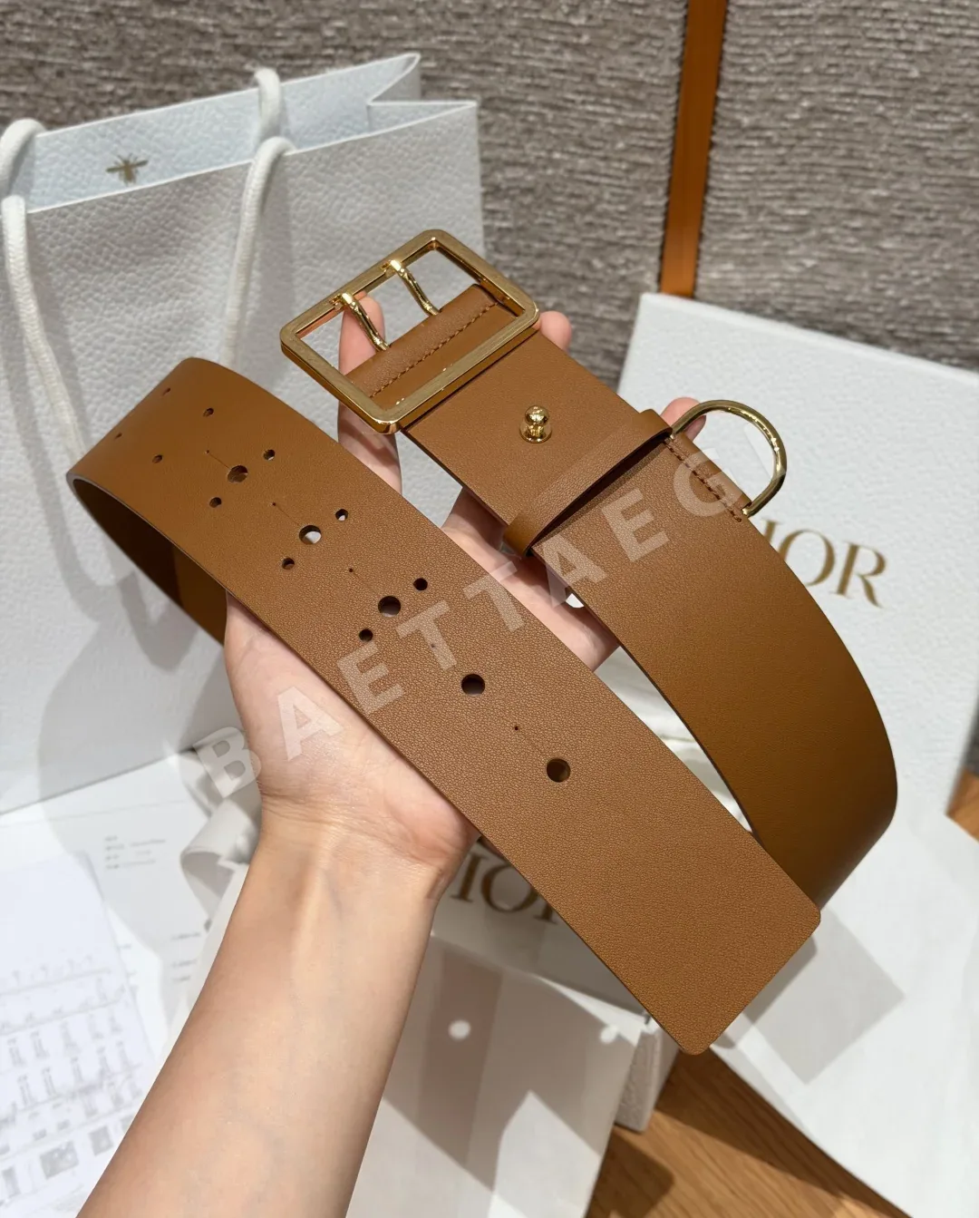 디올 더블 핀 스퀘어 버클 송아지가죽 벨트 상세 이미지 3