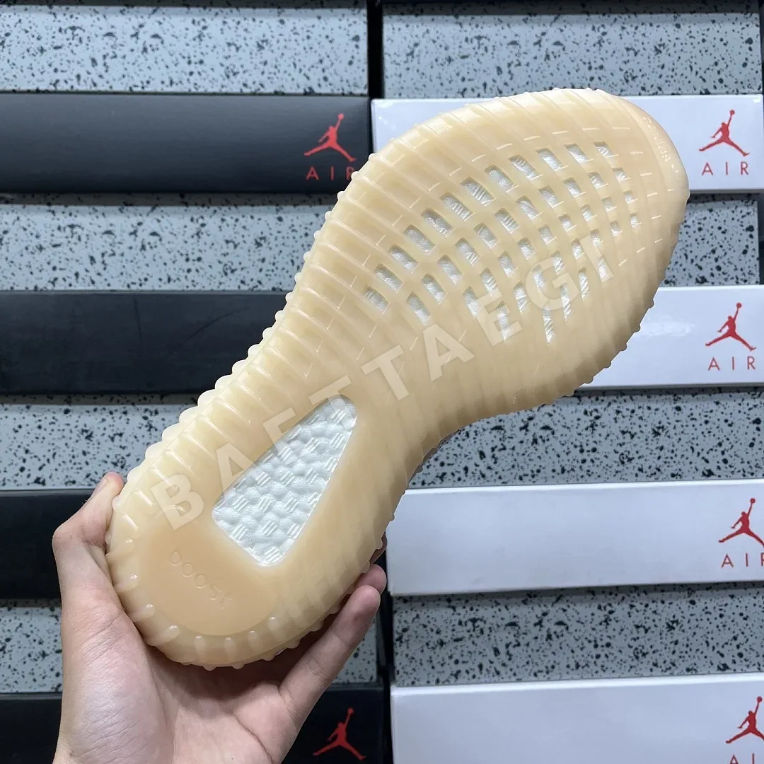 아디다스 [XQ] 이지 부스트 350 V2 FV5578 200765 Adidas Yeezy Boost 350 V2 Synth 상세 이미지 6