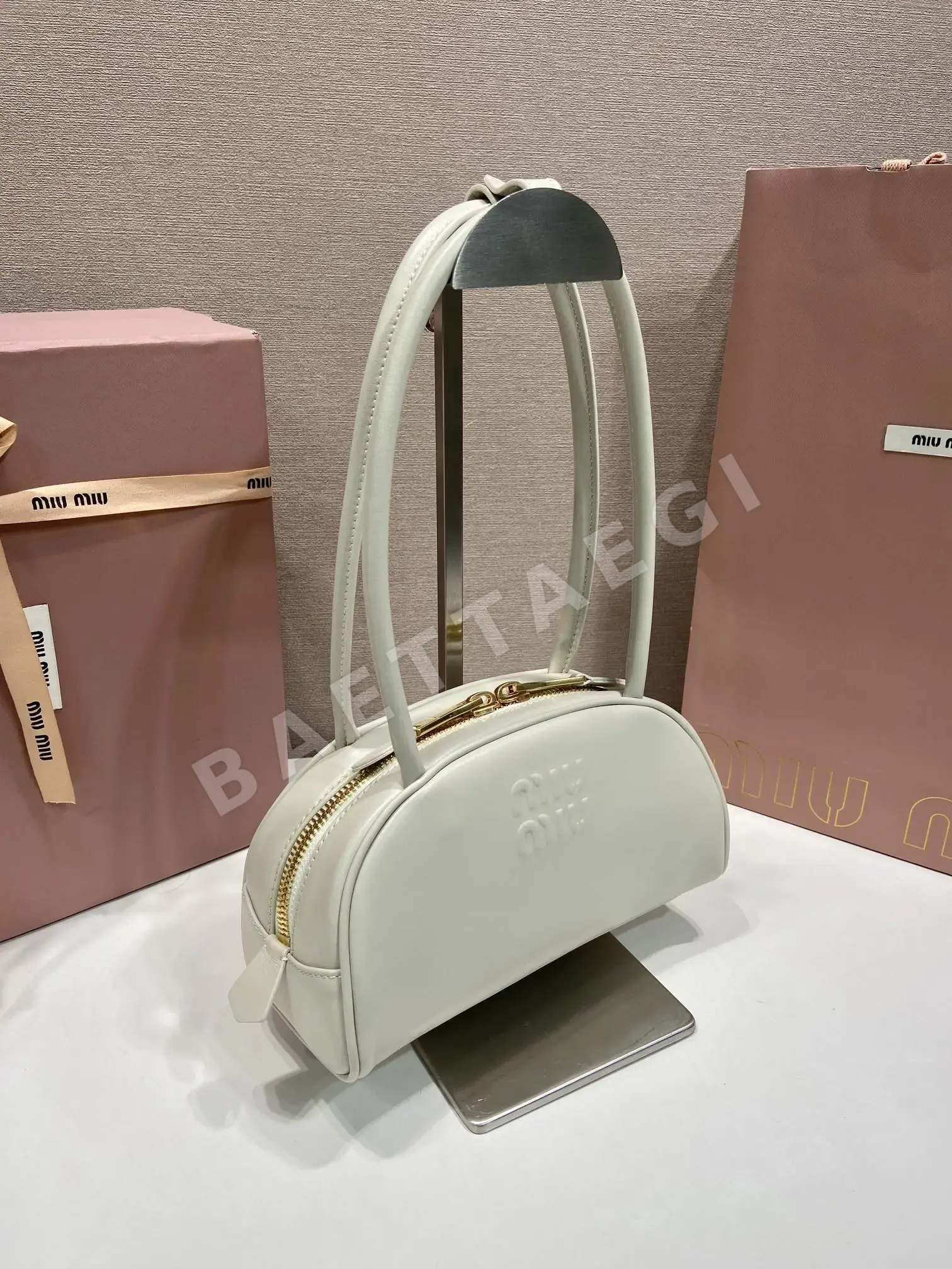 프라다 볼링 백 가방 5BB192 상세 이미지 3