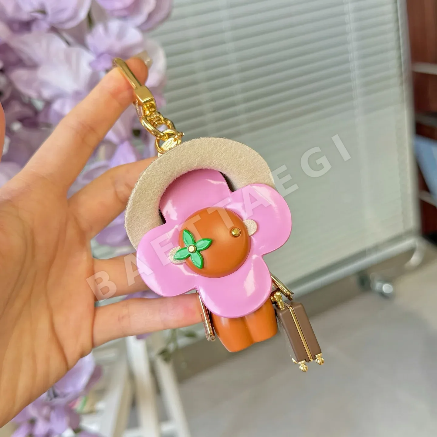 루이비통 비비앙 키링 상세 이미지 3